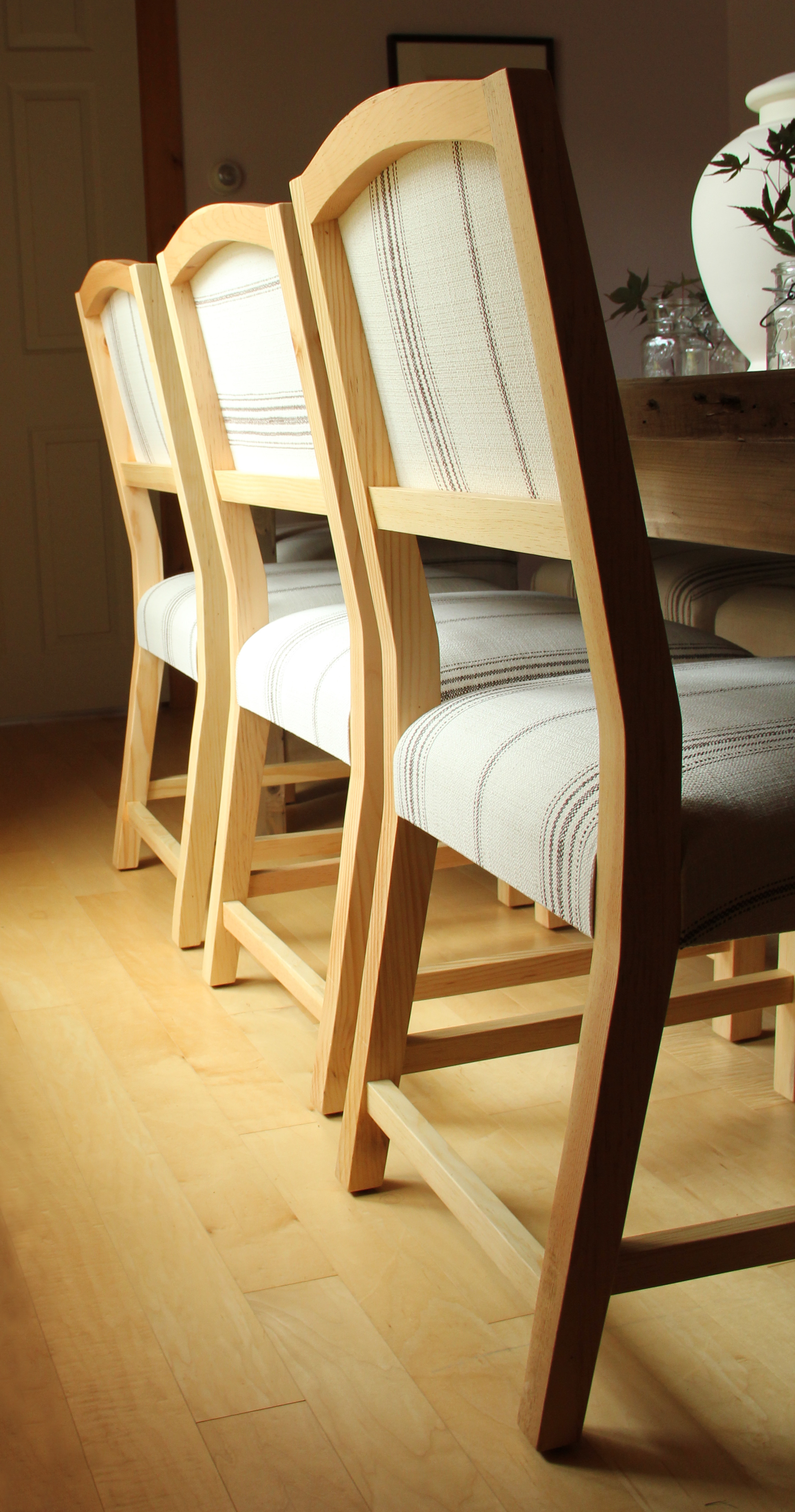 10_Vermont Dining Room Detail.jpg
