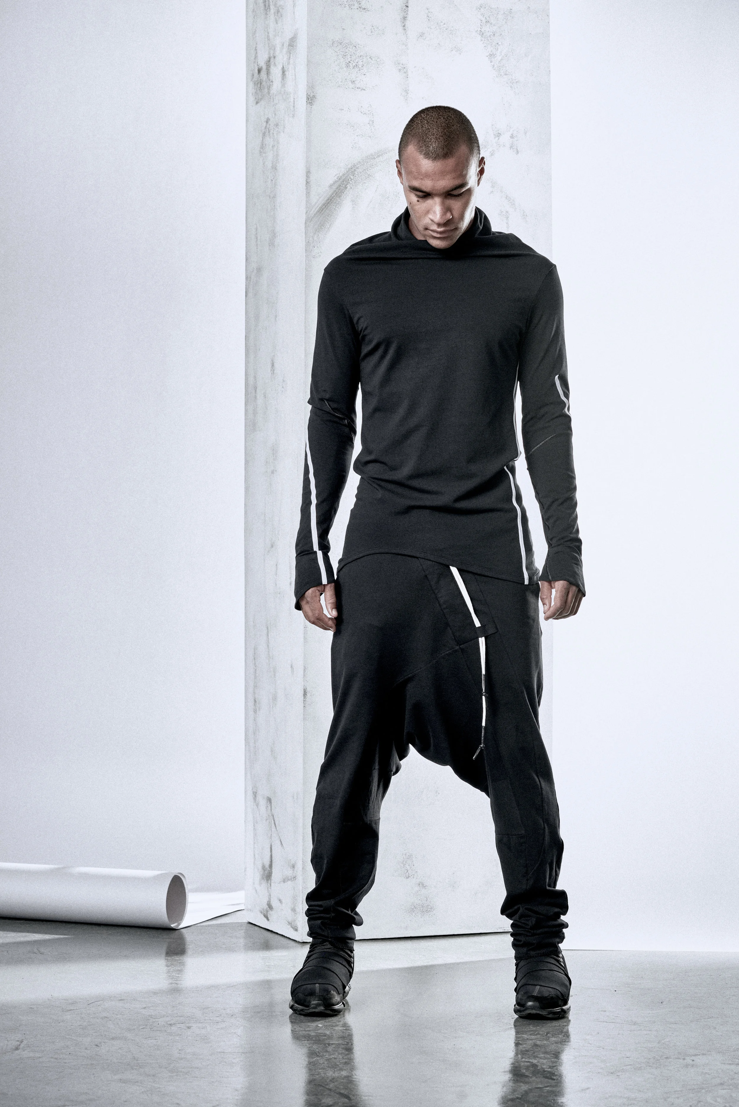 powha-long-sleeved-black-bonded-top-10