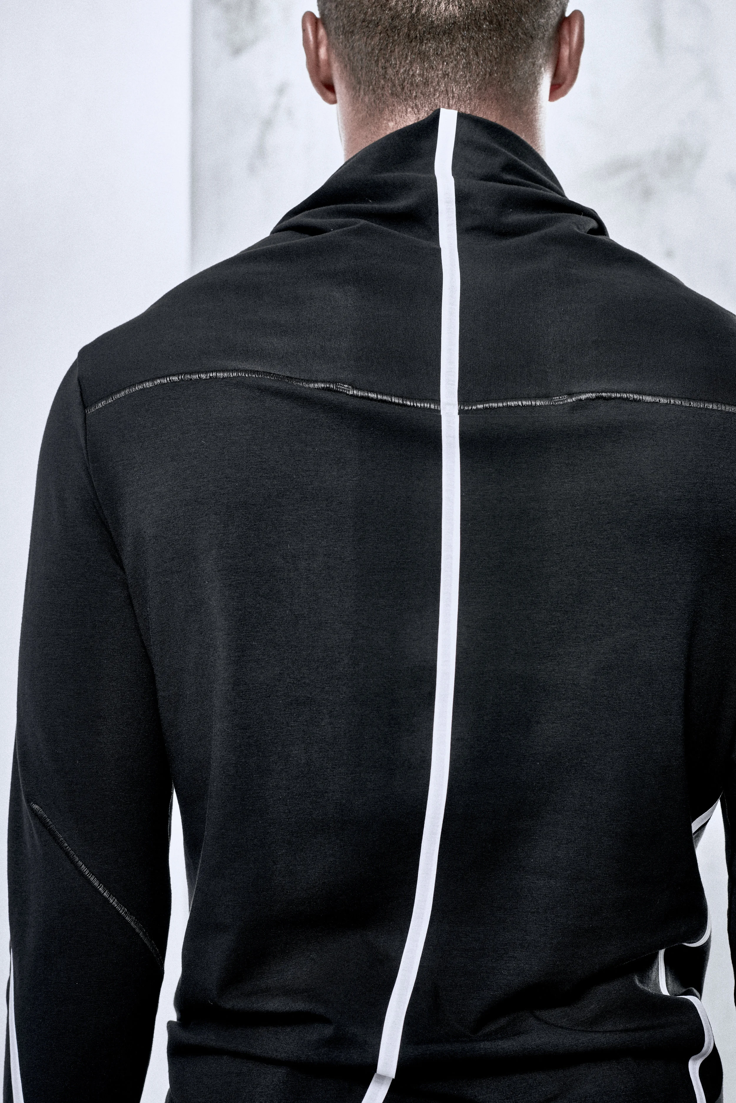 powha-long-sleeved-black-bonded-top-5