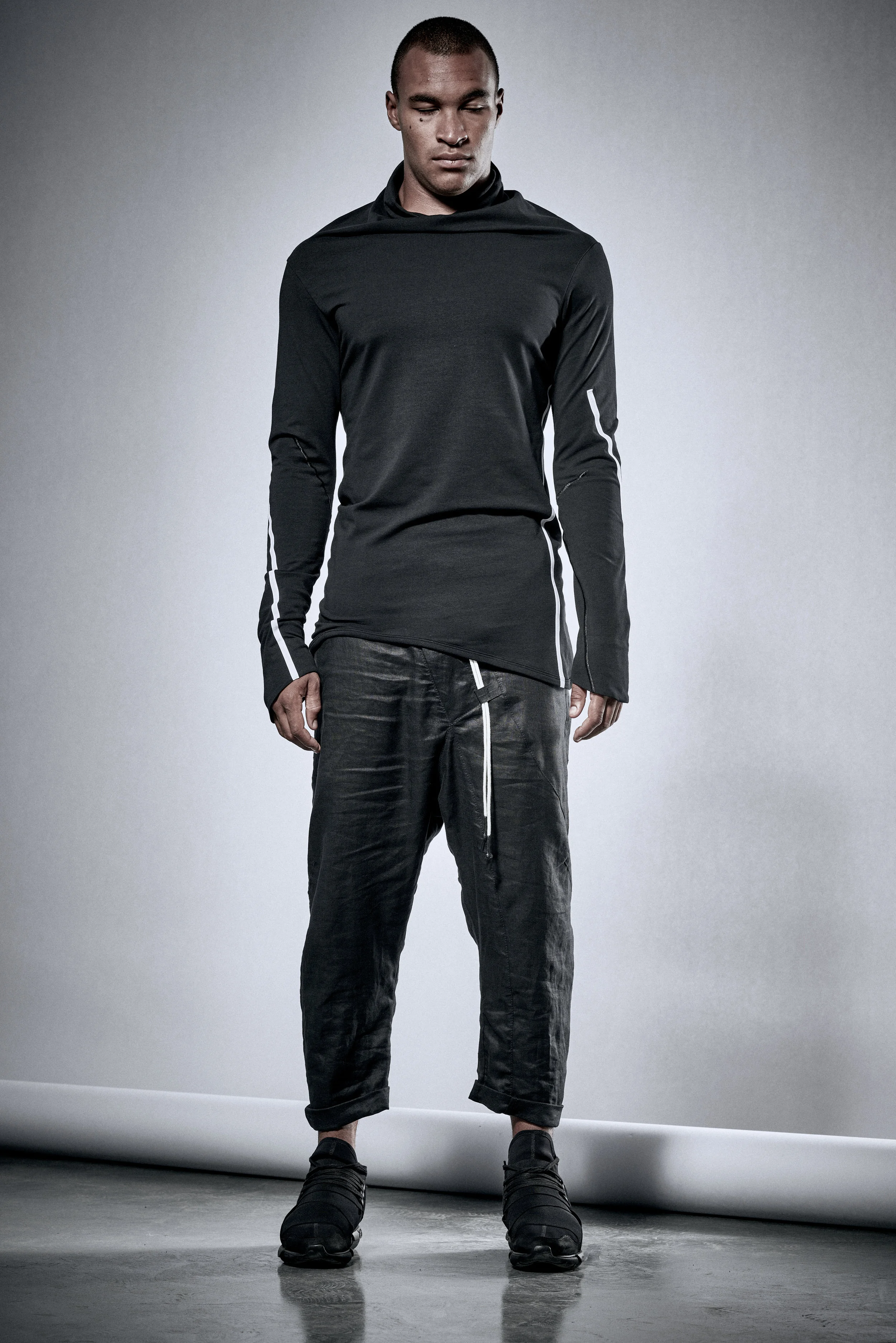 powha-long-sleeved-black-bonded-top-1
