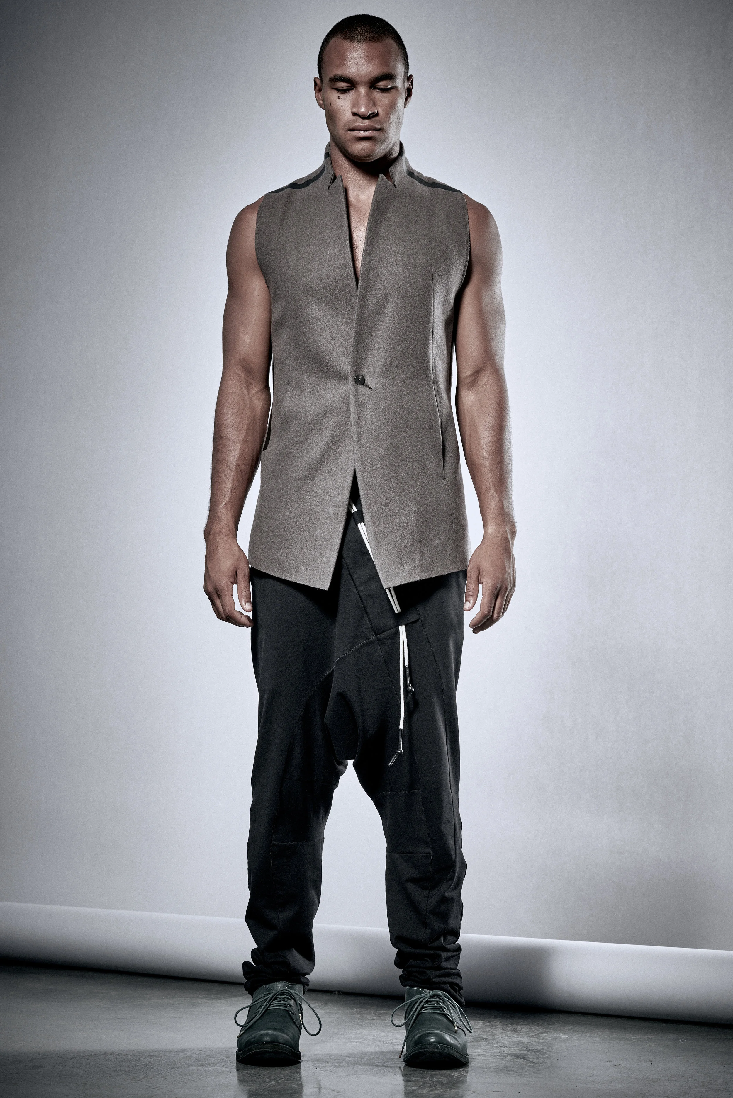 powha-brown-wool-tailored-vest-1