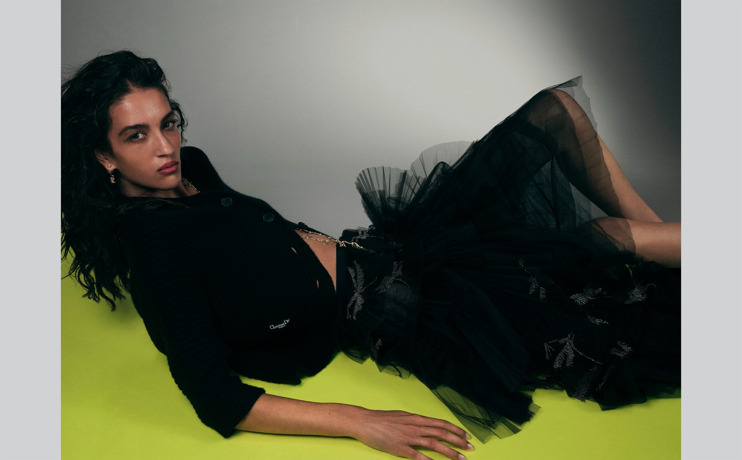 049_p01_Vogue Australia, En Balance, July 2025.jpg