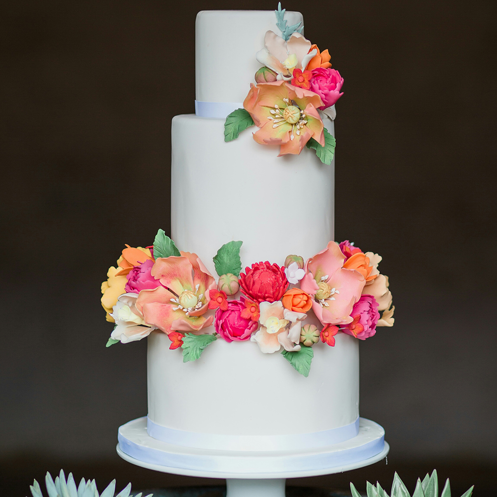 Scottish-wedding-suppliers-wedding-cakes-rosewood.jpg