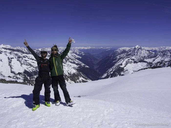 My last day skiing in Austria this winter. Alex and I on top of Pfeffenkogel (3366m) with the Stubai valley and Innsbruck in the background. Photo: a nice old ladyLast day on skis in Austria