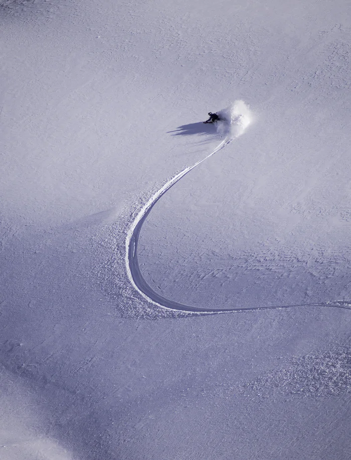 Alone in the Treble Cone backcountry making my mark. Photo Zögernitz
