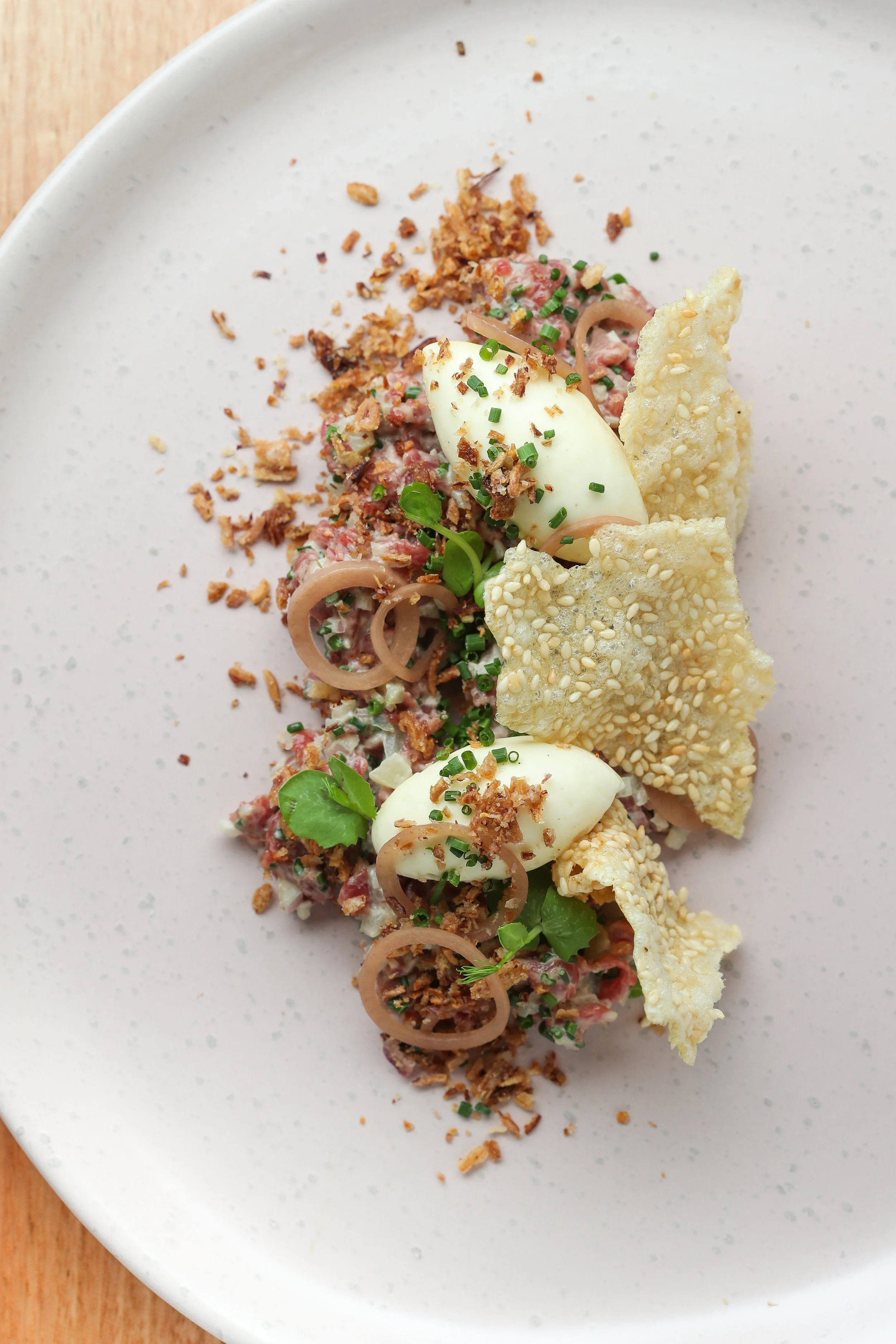 Smoked beef tartare, horseradish, shallot