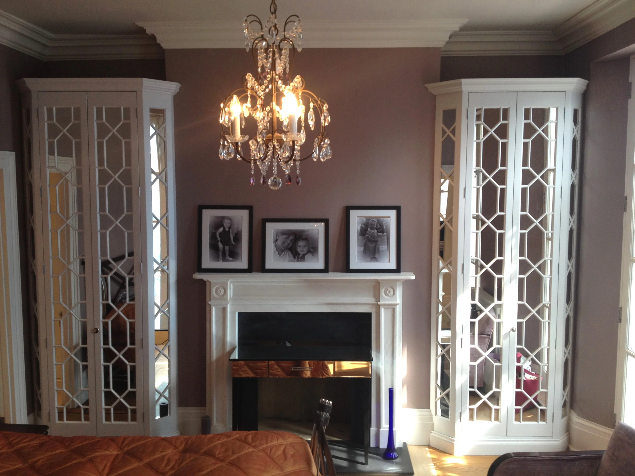 Double Mirrored Wardrobe 5.JPG