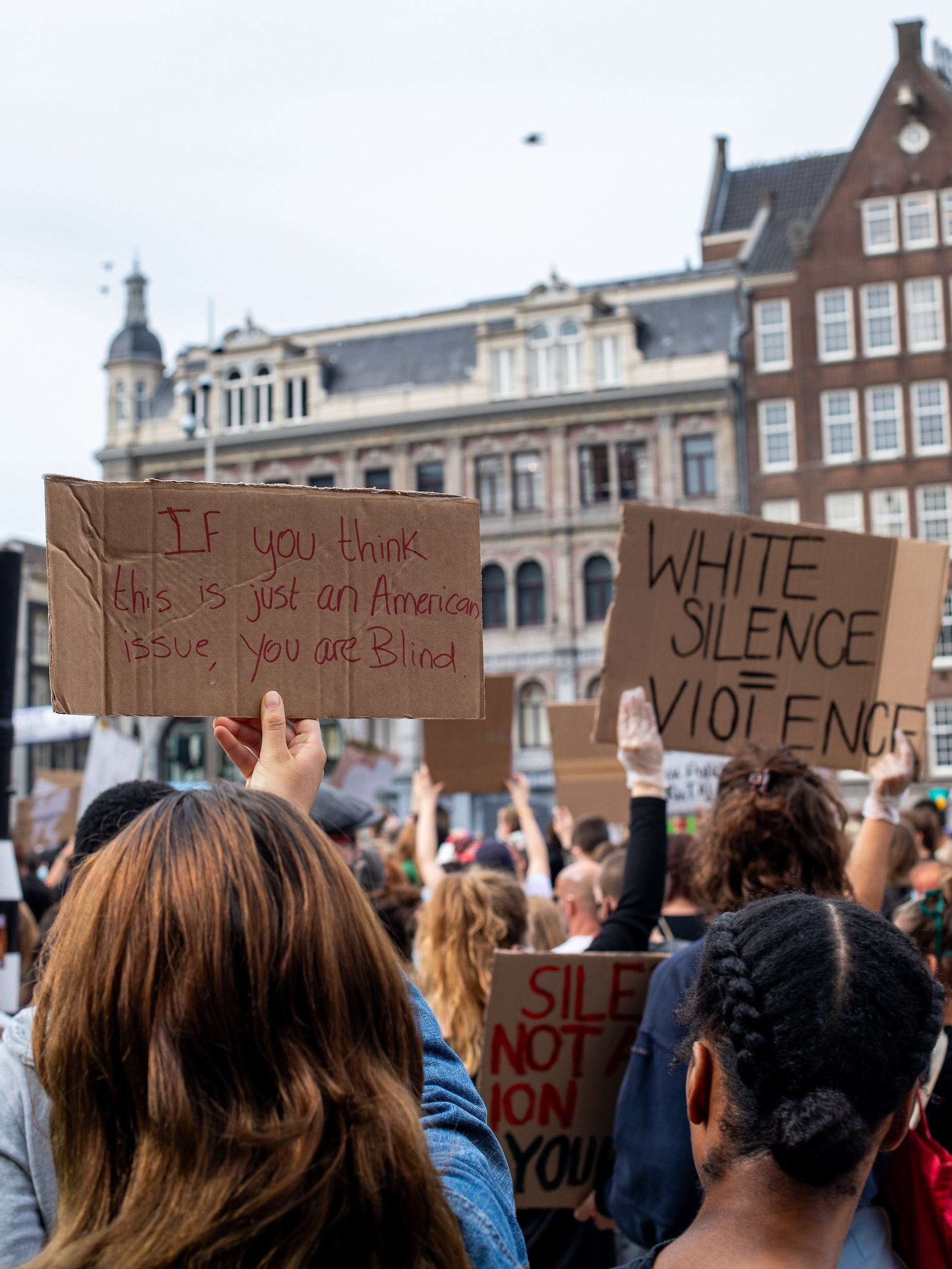 LilyWanderlust-BlackLivesMatter-Amsterdam-2020-©LilyHeaton-11.jpg