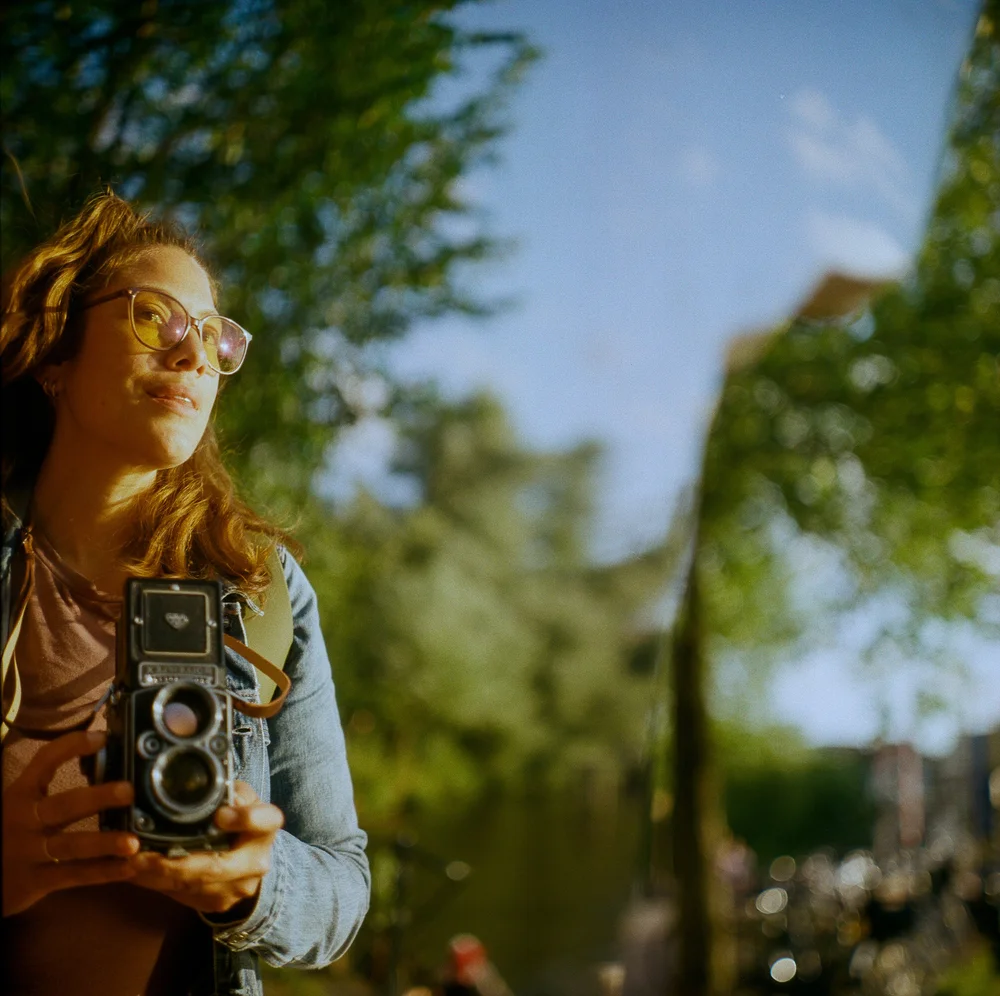 LilyWanderlust-Rolleiflex-Reflections-KodakGold-©LilyHeaton2024-20.jpg