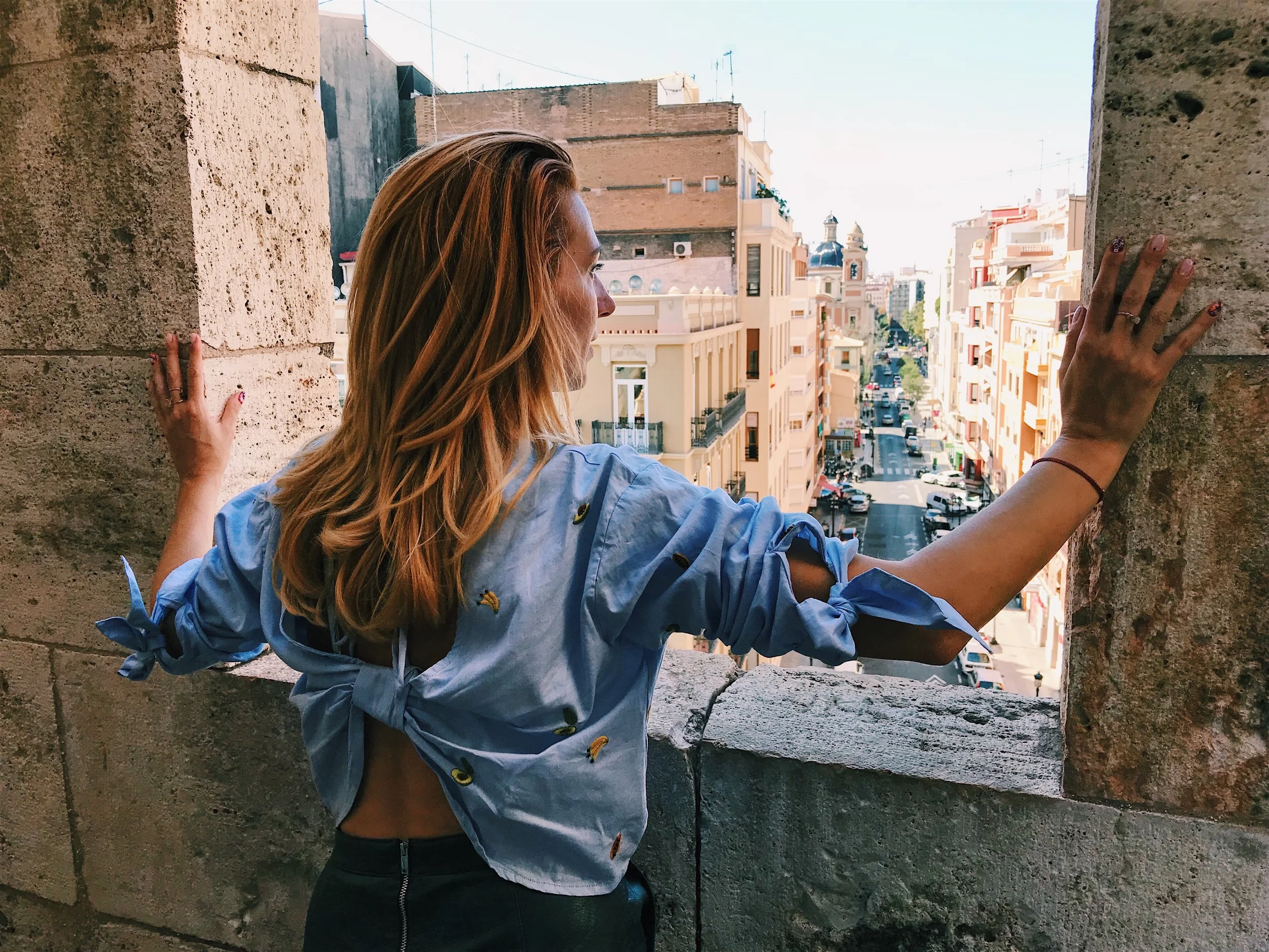 Travel Guide Spain (Valencia & Seville Edition)