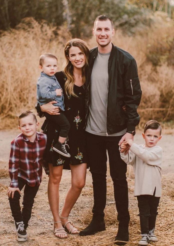 Andrew Stoecklein and his family (Photo Credit: Instagram)