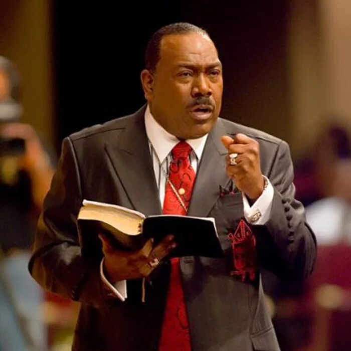 Bishop I.V. Hilliard (Photo: Facebook)
