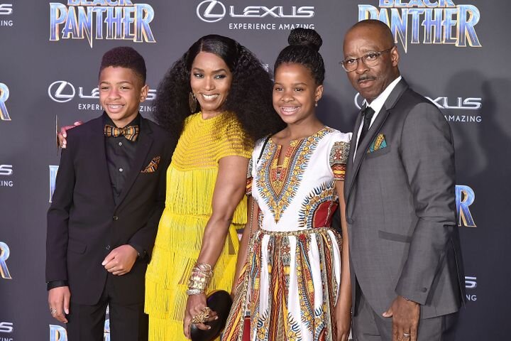 (Left to right) Son Slater, Mom Angela Bassett, daughter Bronwyn, Dad Courtney Vance (Credit: Getty)