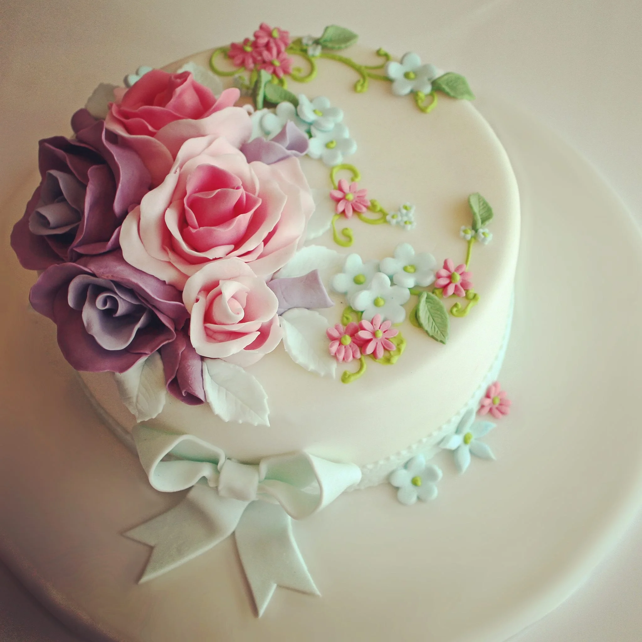 decorated_cake_3.jpg