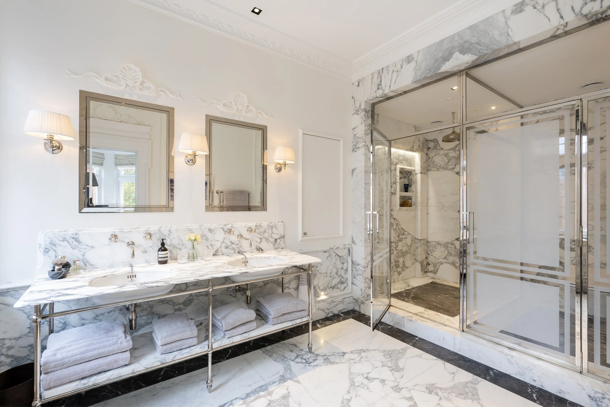 Knight Frank-Flat 1, 1 Carlos Place-30_Lo.jpg