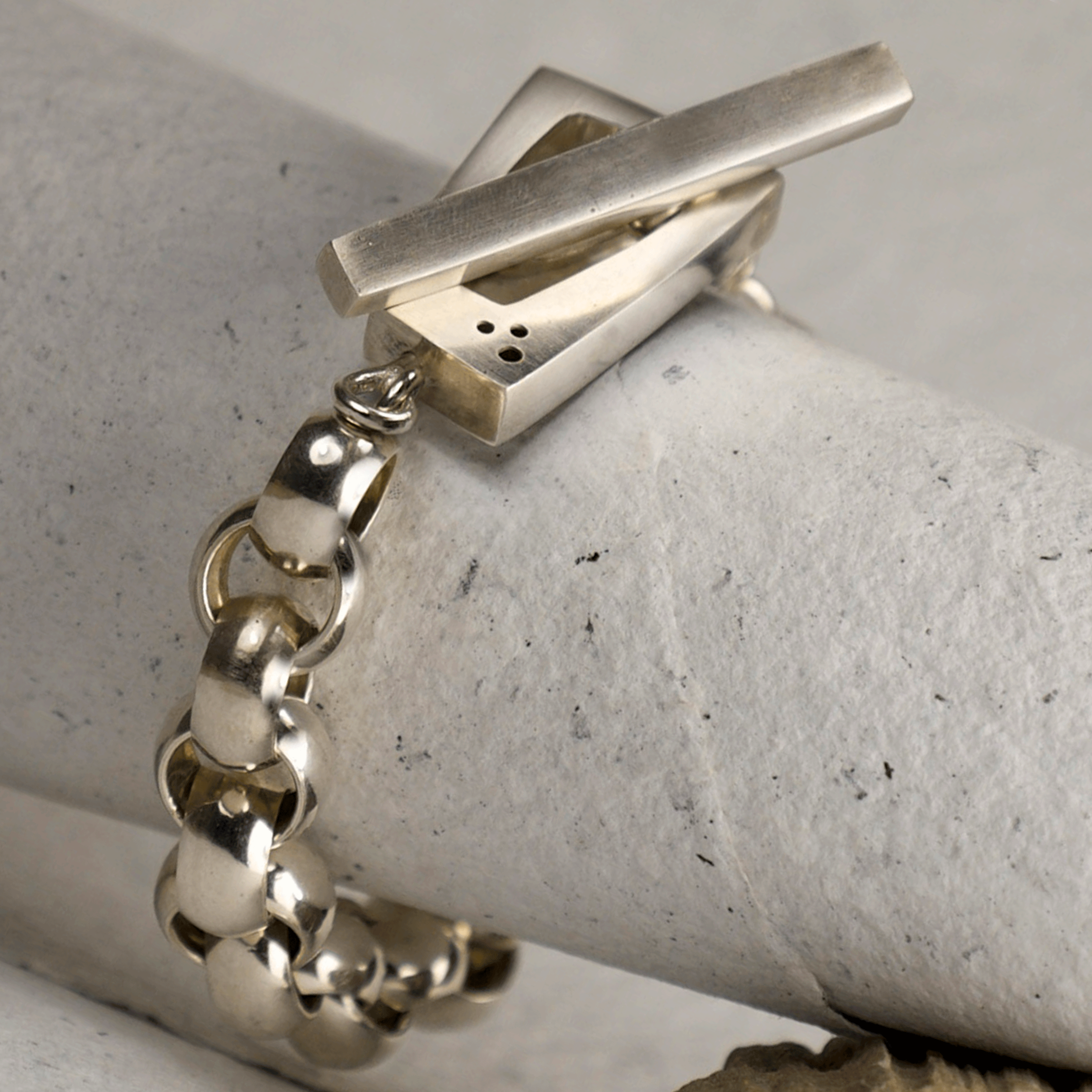 bracelet_trapezoid.2b.png
