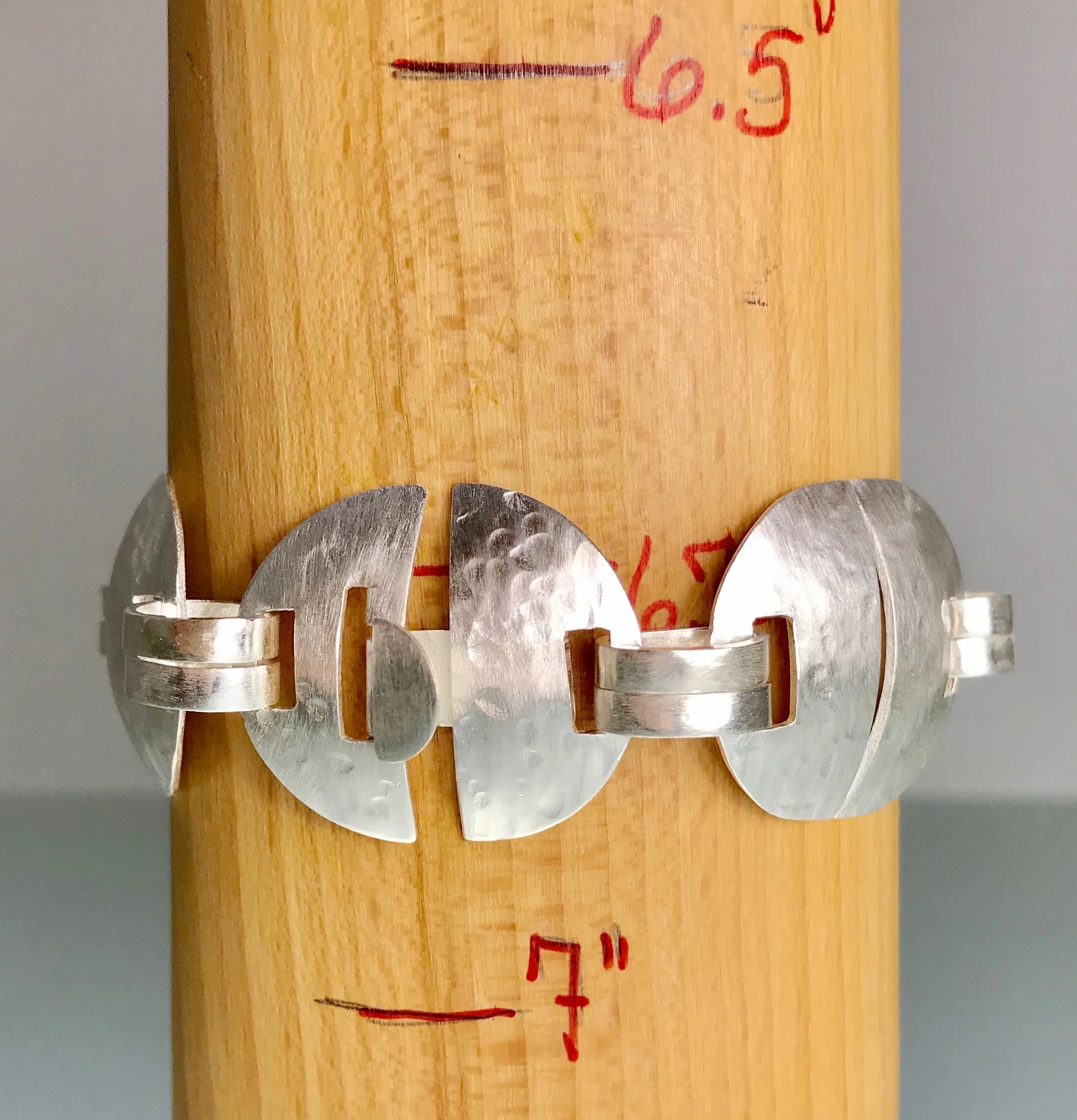 HalfCirclesBraceletSizing.jpg