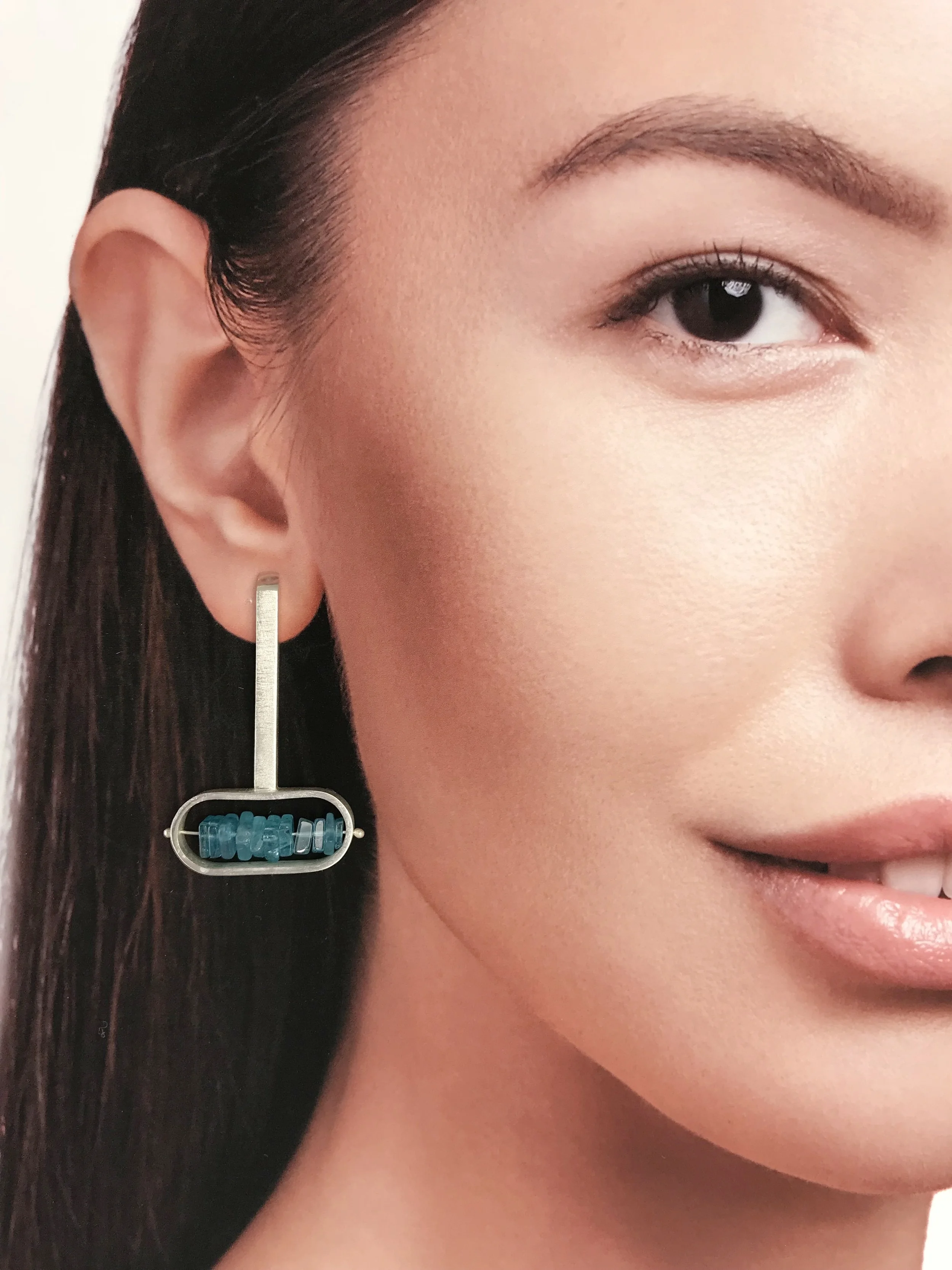 Long line:oval in blue:6 .jpg