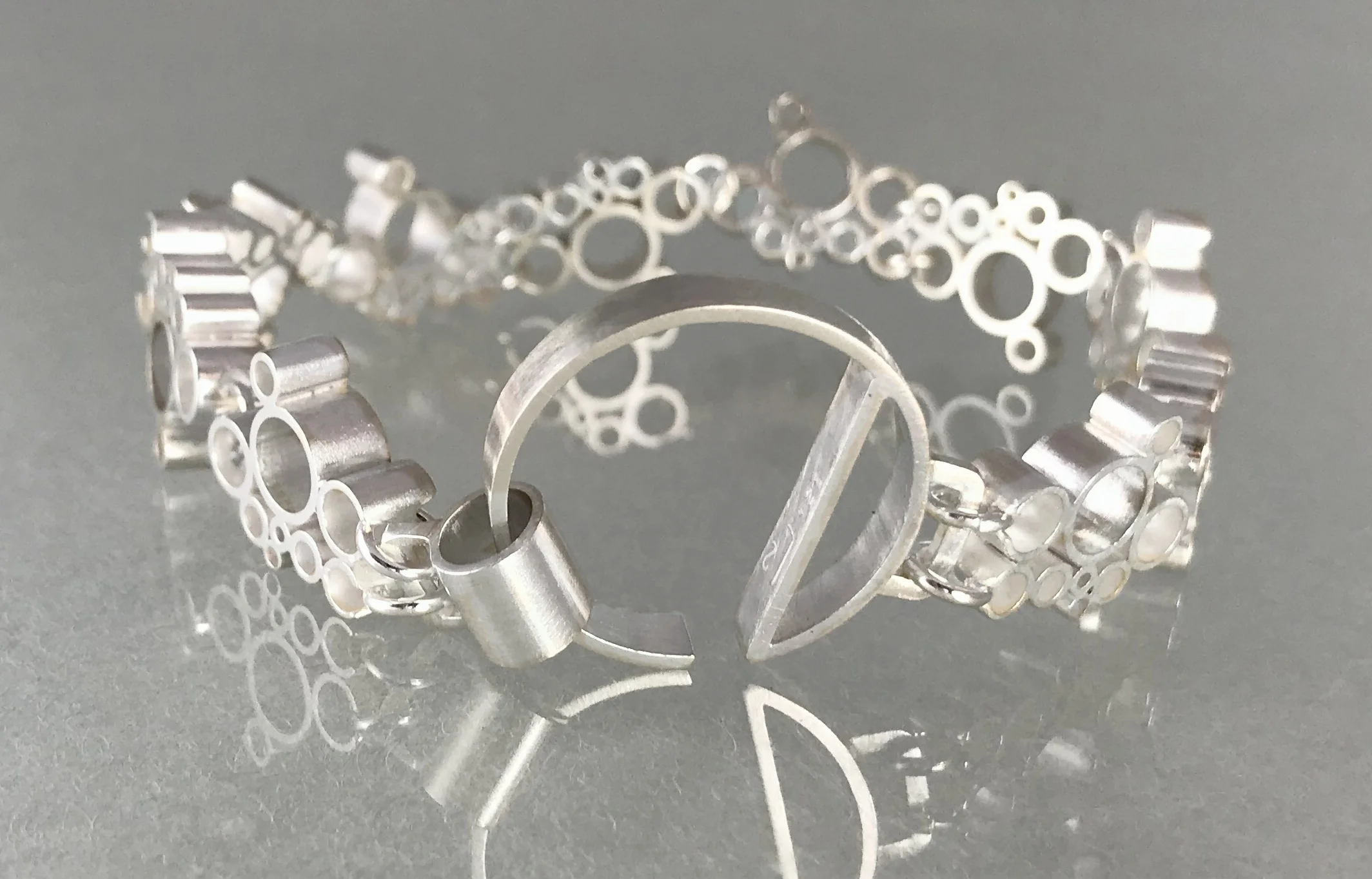 Tiny Bubbles Bracelet:2.jpg