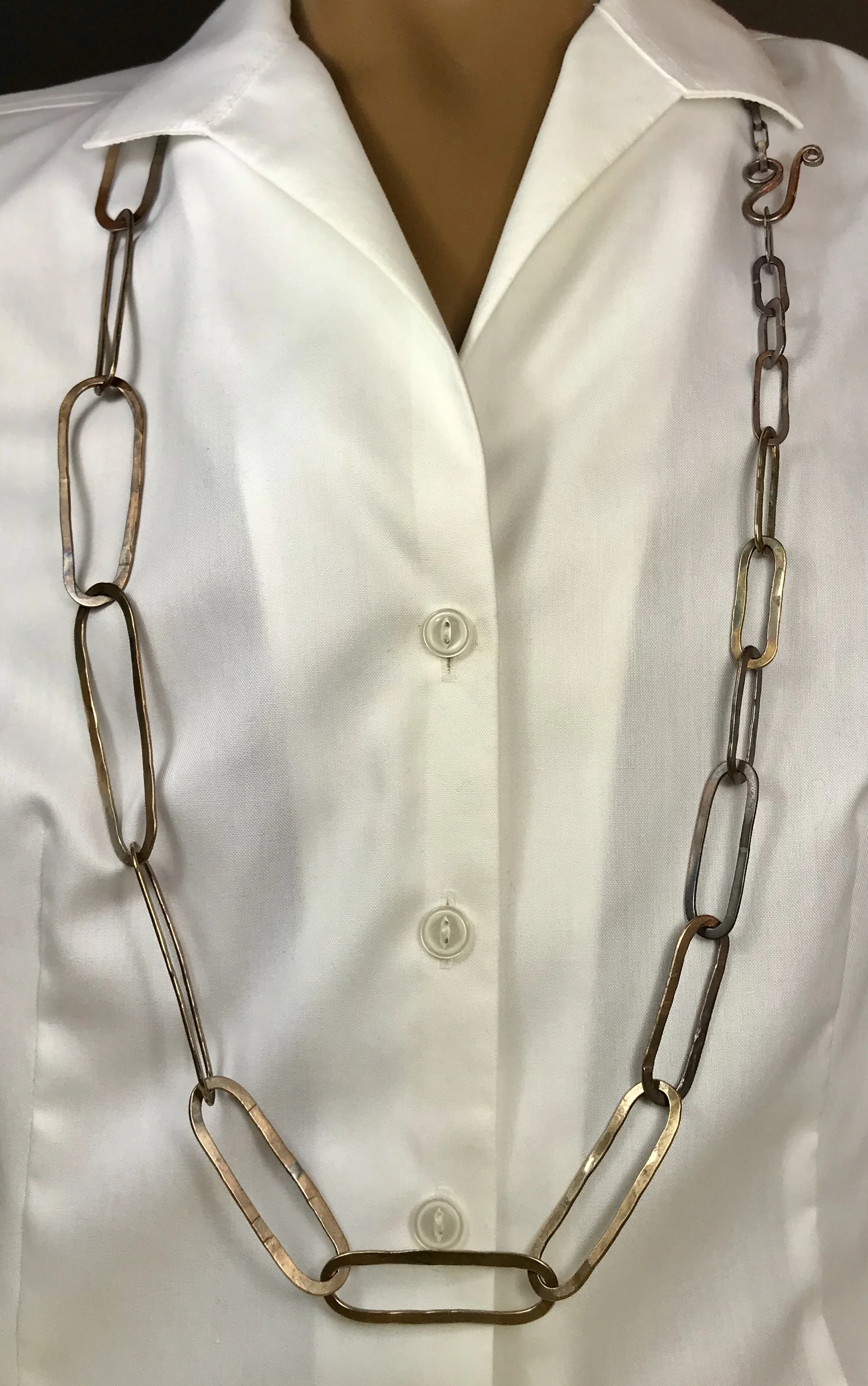 Dark Beauty Chain:2.jpg