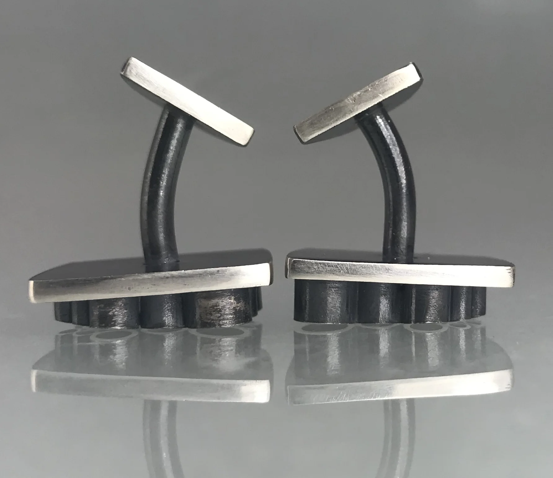 Circle Cluster Cufflinks in Ebony33.jpg