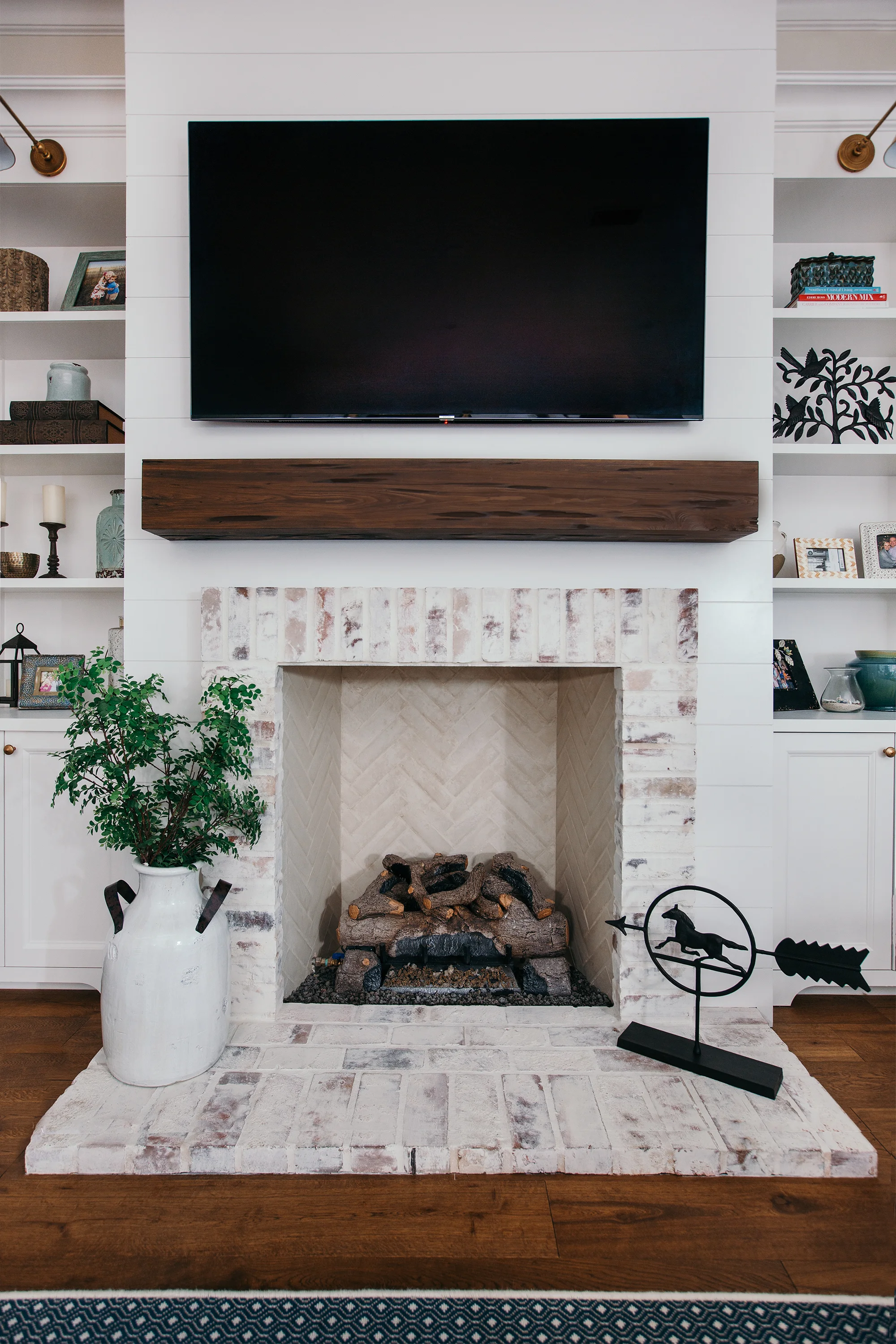 Living Room 3 Final.jpg