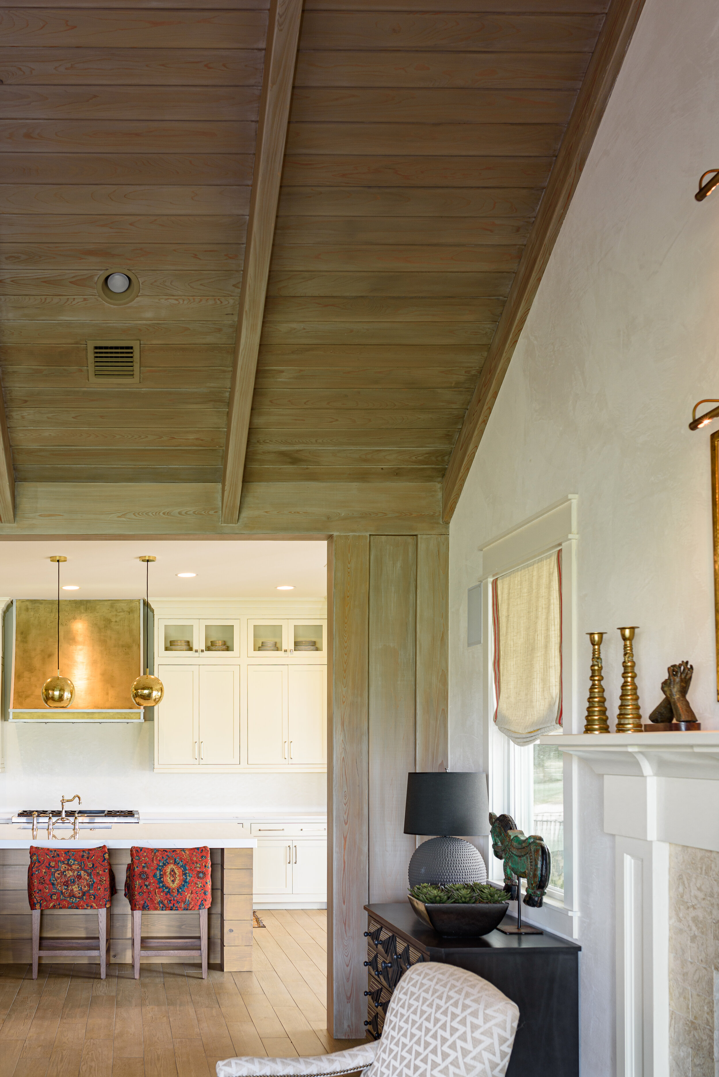 Stain finished wood ceiling 
