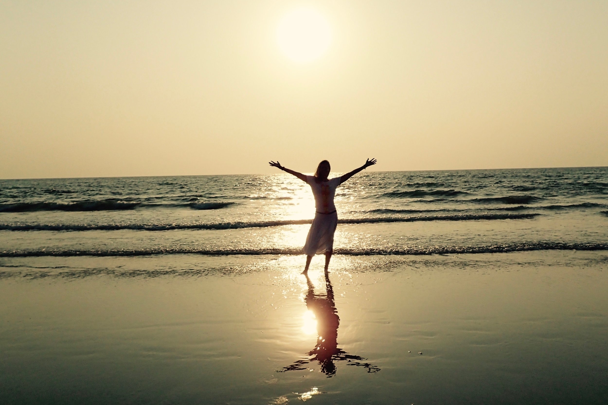 Jane strand sunset India.jpg