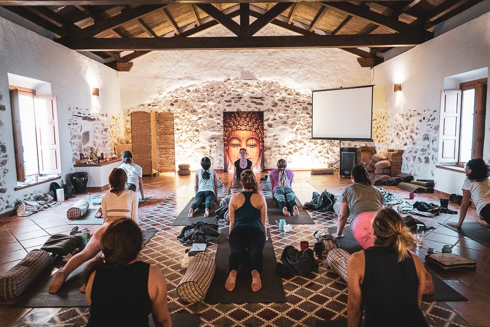 Yoga practice with Ilse Sobering 200h Yin Vinyasa Teacher training course Spain Jane Bakx Yoga