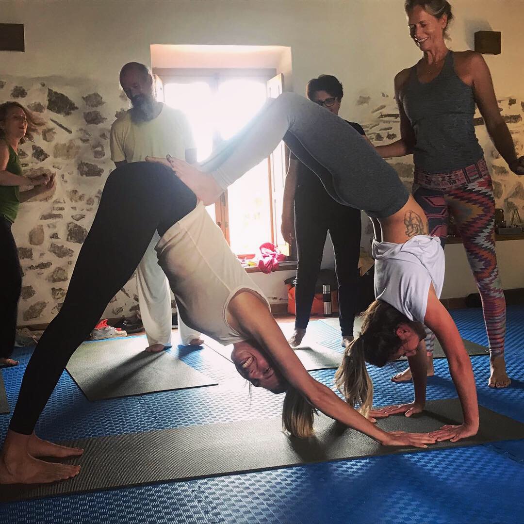 Acro yoga handstand 200h Yin Vinyasa Teacher training course Spain Jane Bakx Yoga