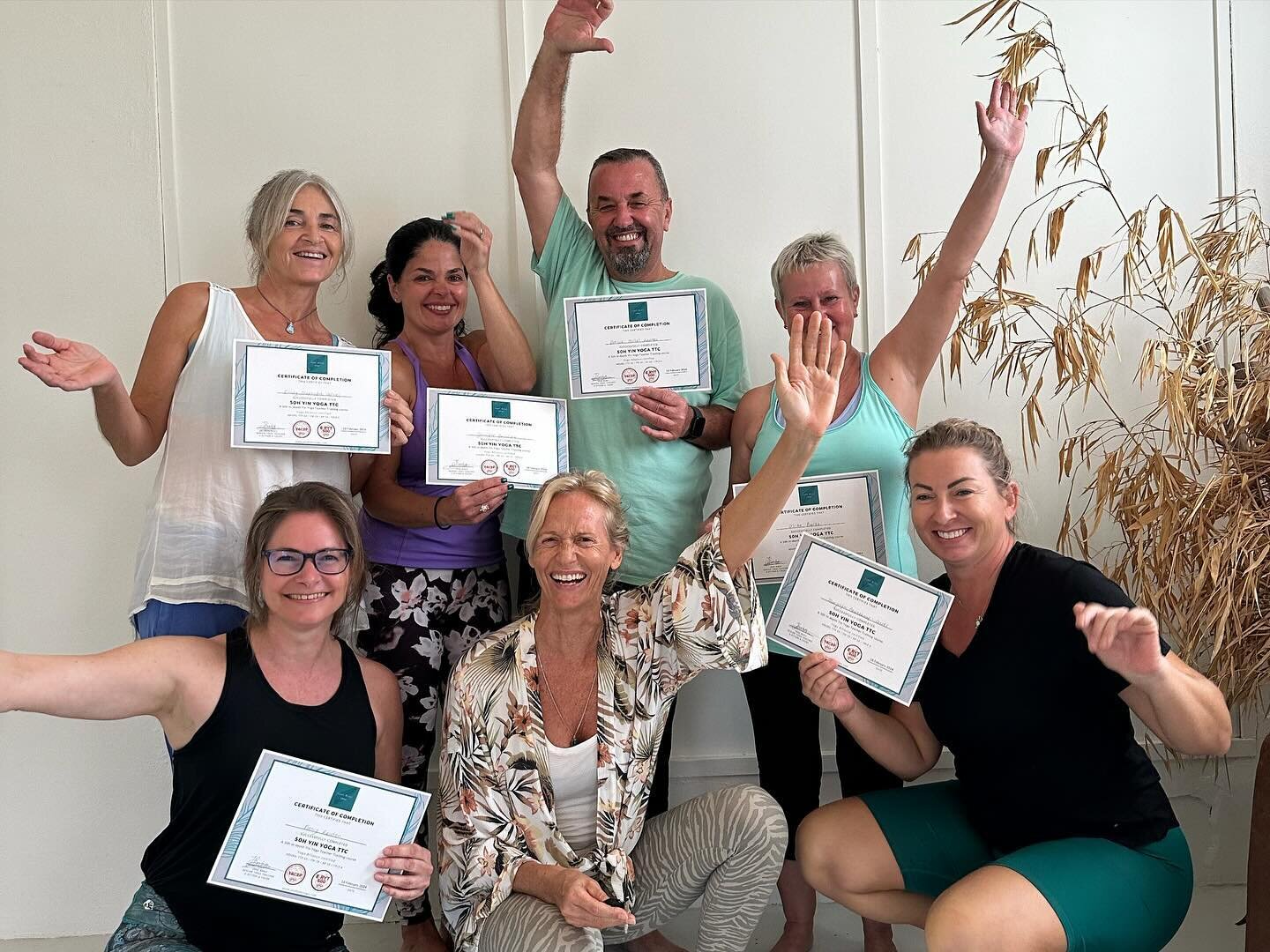 50h Yin Yoga TTC on Bonaire
Part 2

So grateful to have hosted this course on my home island. 🙏🏼&hearts;️
It was a very special journey together. 

In part 2 we did more wonderful Yin Yoga practices, dived deeper into anatomy (learning about the Yi