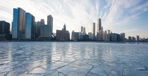 Winter is here, Chicago: Balance Strategies for Icy Walks