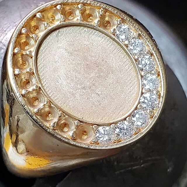Hand set pav&eacute; diamond, 8 down 12 more to go. Each diamond is exactly 3mm and weigh 0.03 carats each, white G color VS. 
#MadeinAmerica #CustomJeweler #bestjewelrystore #thinkbigshopsmall #kirsikka