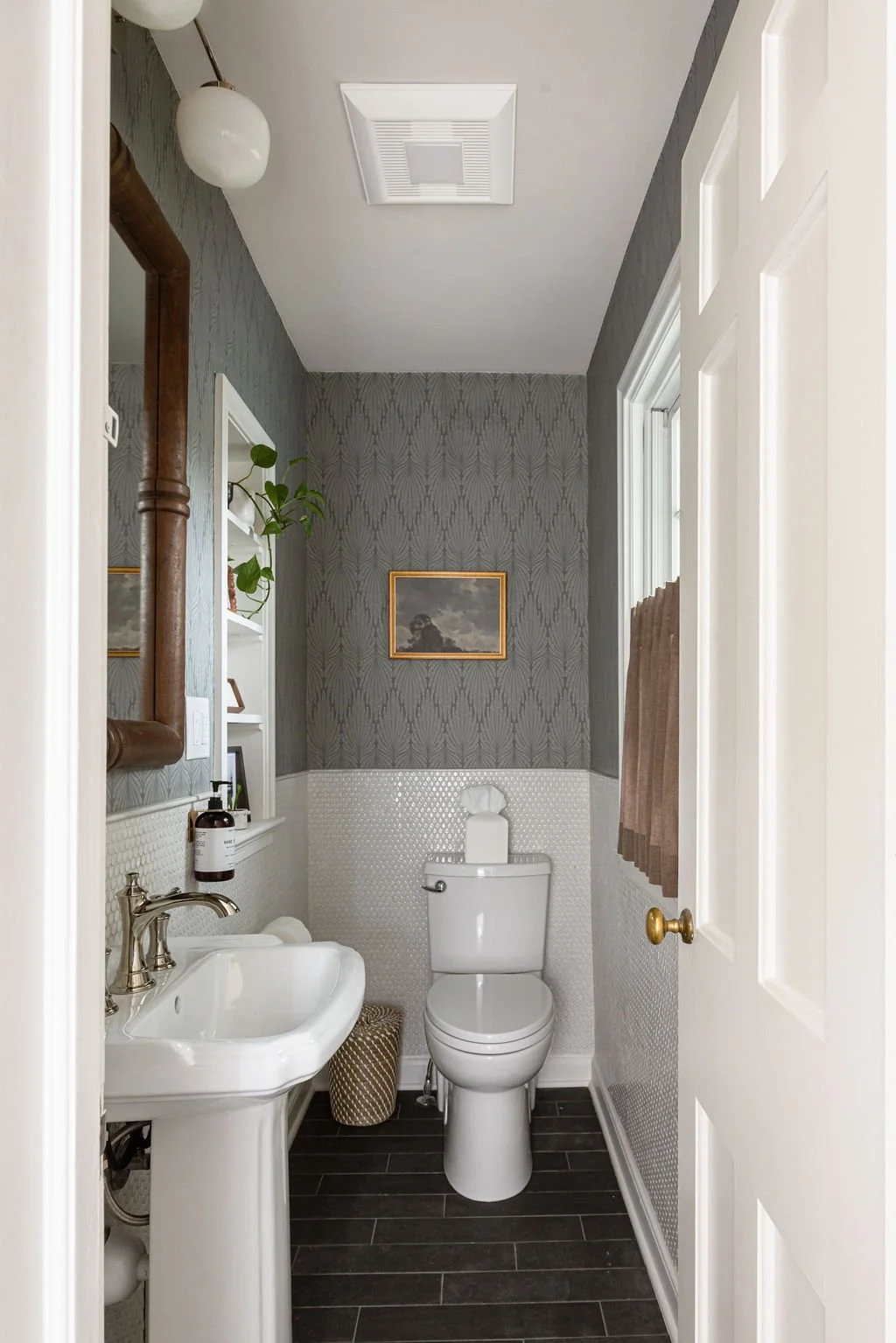 powder-room-bathroom-remodel-tusk-builders-minneapolis-mn-contractor-2.jpg