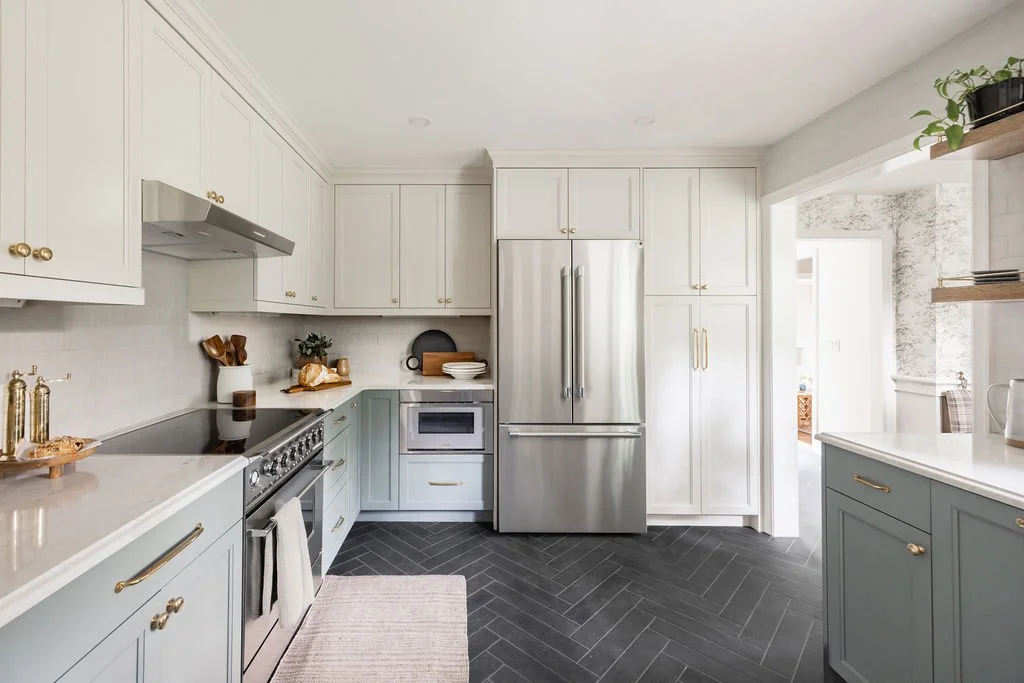 glencrest-old-kitchen-remodel-tusk-builders-minneapolis-mn-contractor-38.jpg