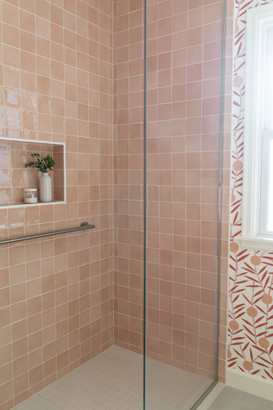 tusk-builders-culver-bathroom-remodel-zero-entry-shower-minneapolis-10.png