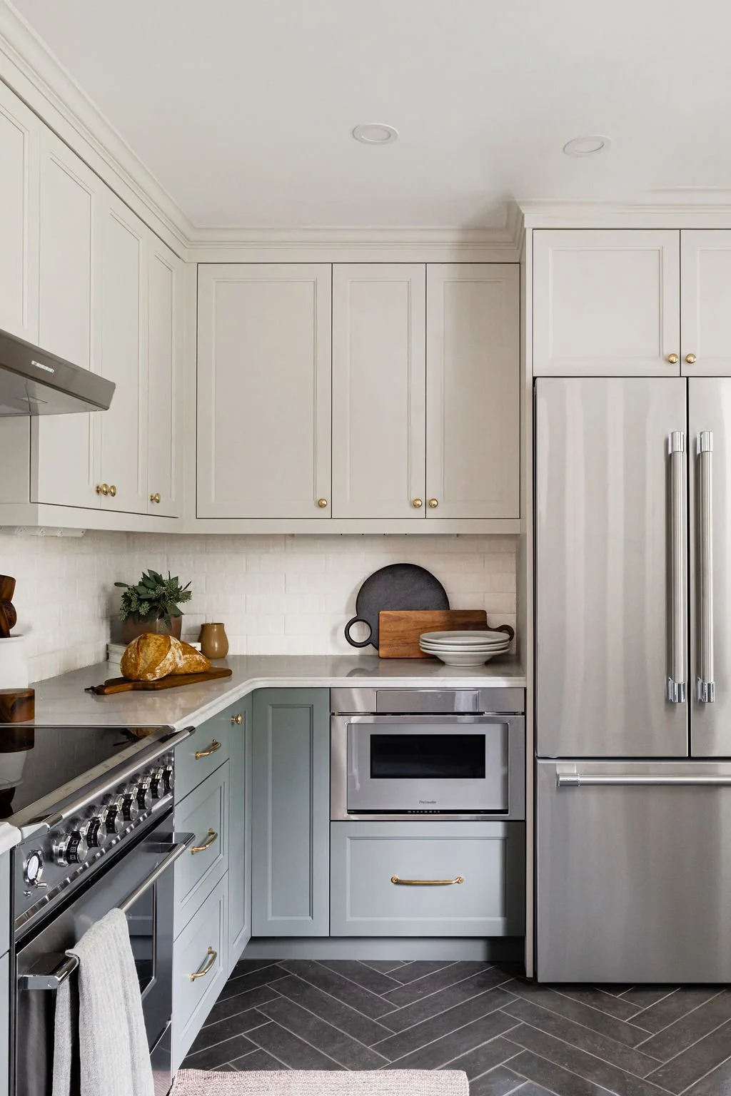 glencrest-old-kitchen-remodel-tusk-builders-minneapolis-mn-contractor-39.jpg