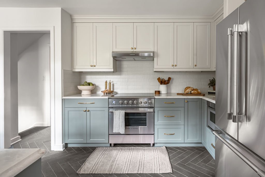 glencrest-old-kitchen-remodel-tusk-builders-minneapolis-mn-contractor-42.jpg