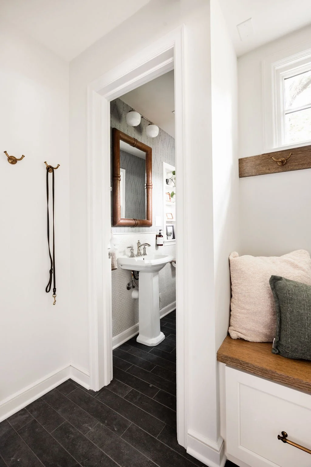 powder-room-bathroom-remodel-tusk-builders-minneapolis-mn-contractor-20.jpg