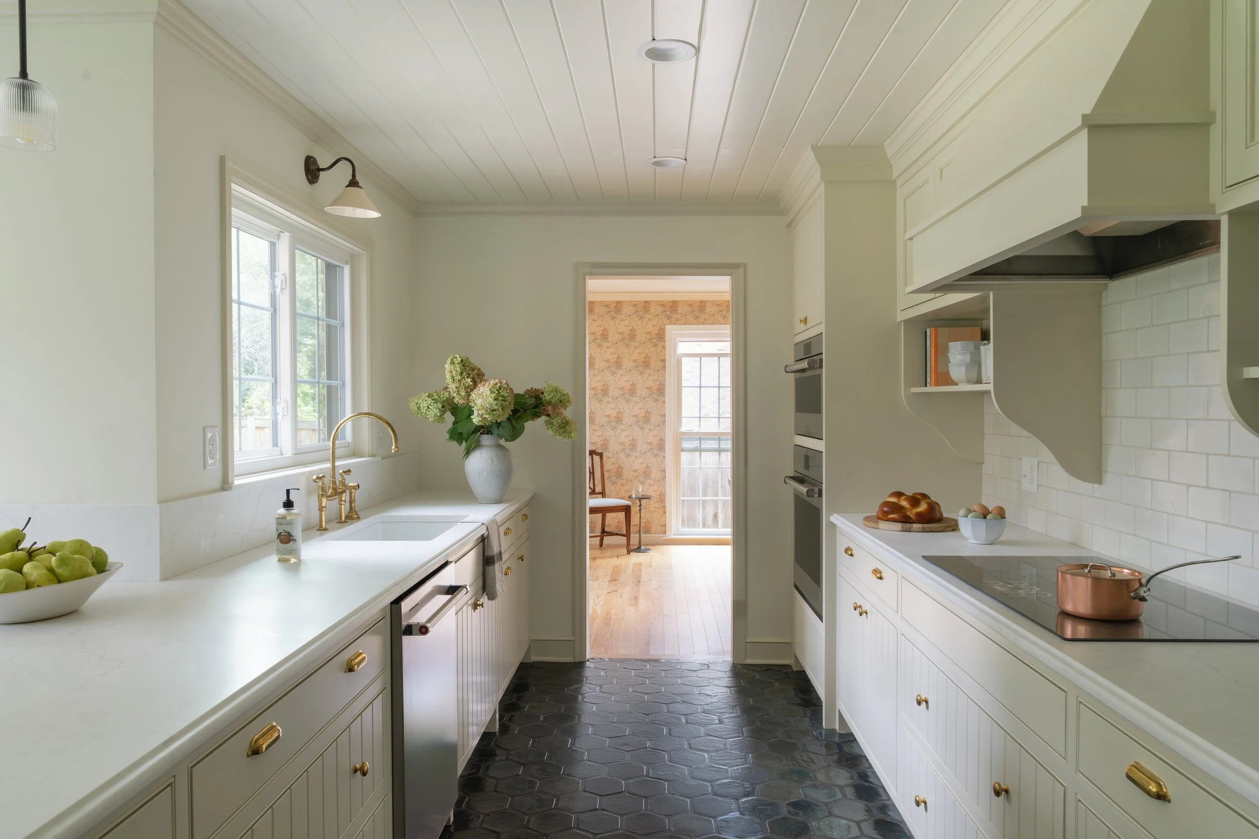 custom-cabinetry-kitchen-renovation-minneapolis-stpaul-mn-tusk-builders-35.jpg