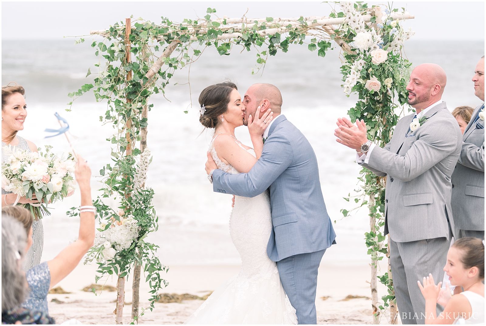 FabianaSkubic_J&M_Oceanbleu_Wedding_0092.jpg