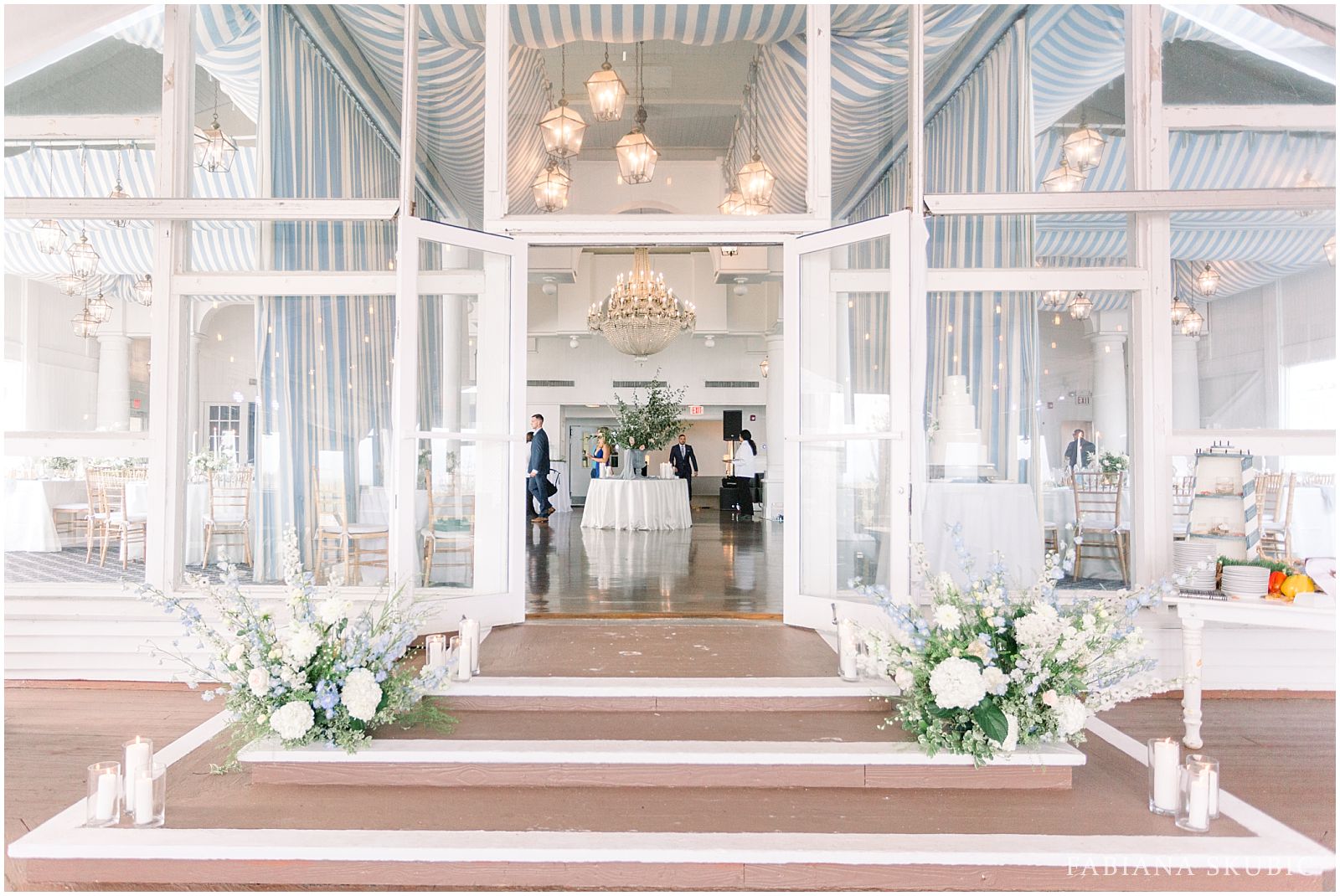 FabianaSkubic_J&M_Oceanbleu_Wedding_0094.jpg