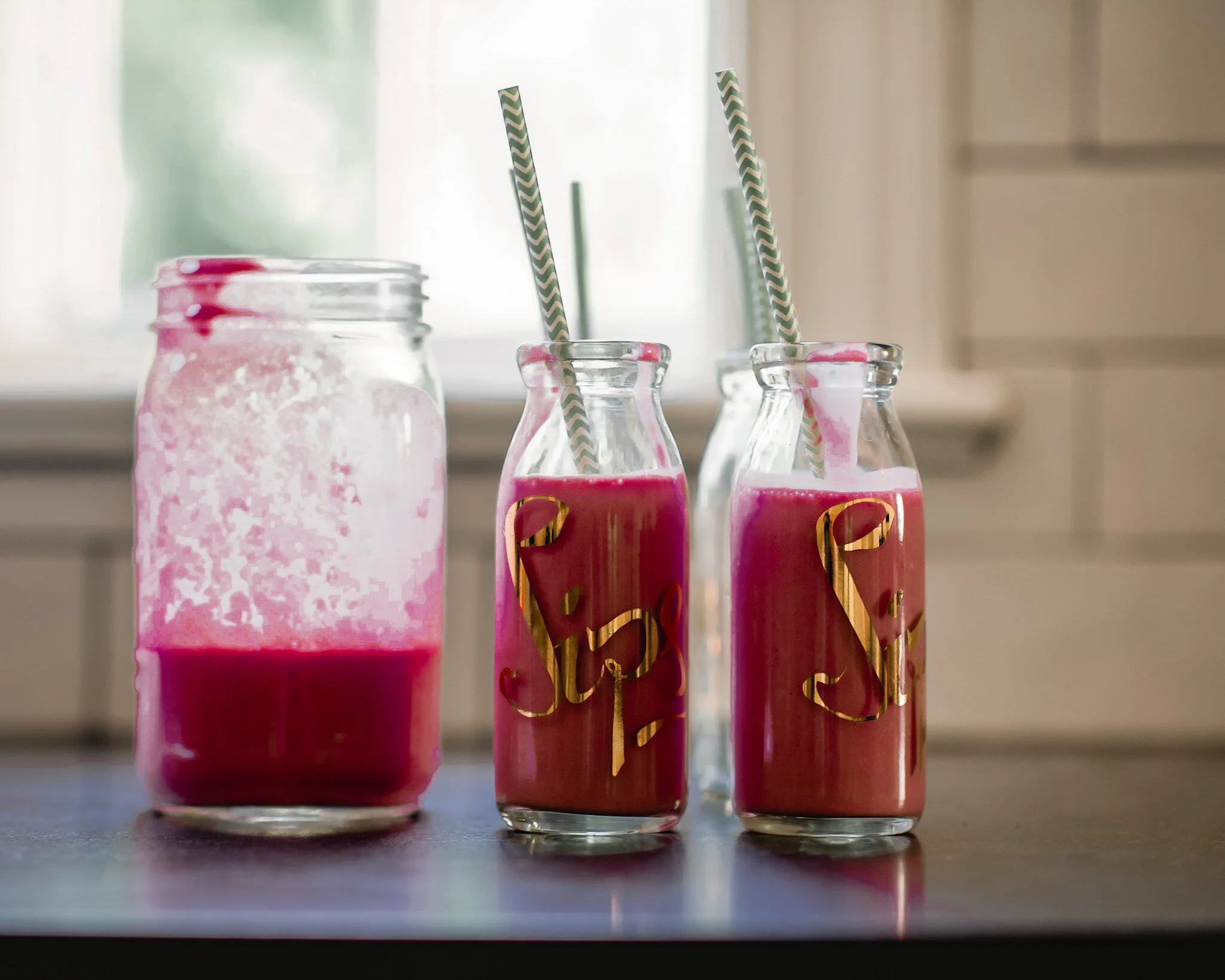 strawberry beet ginger smoothie