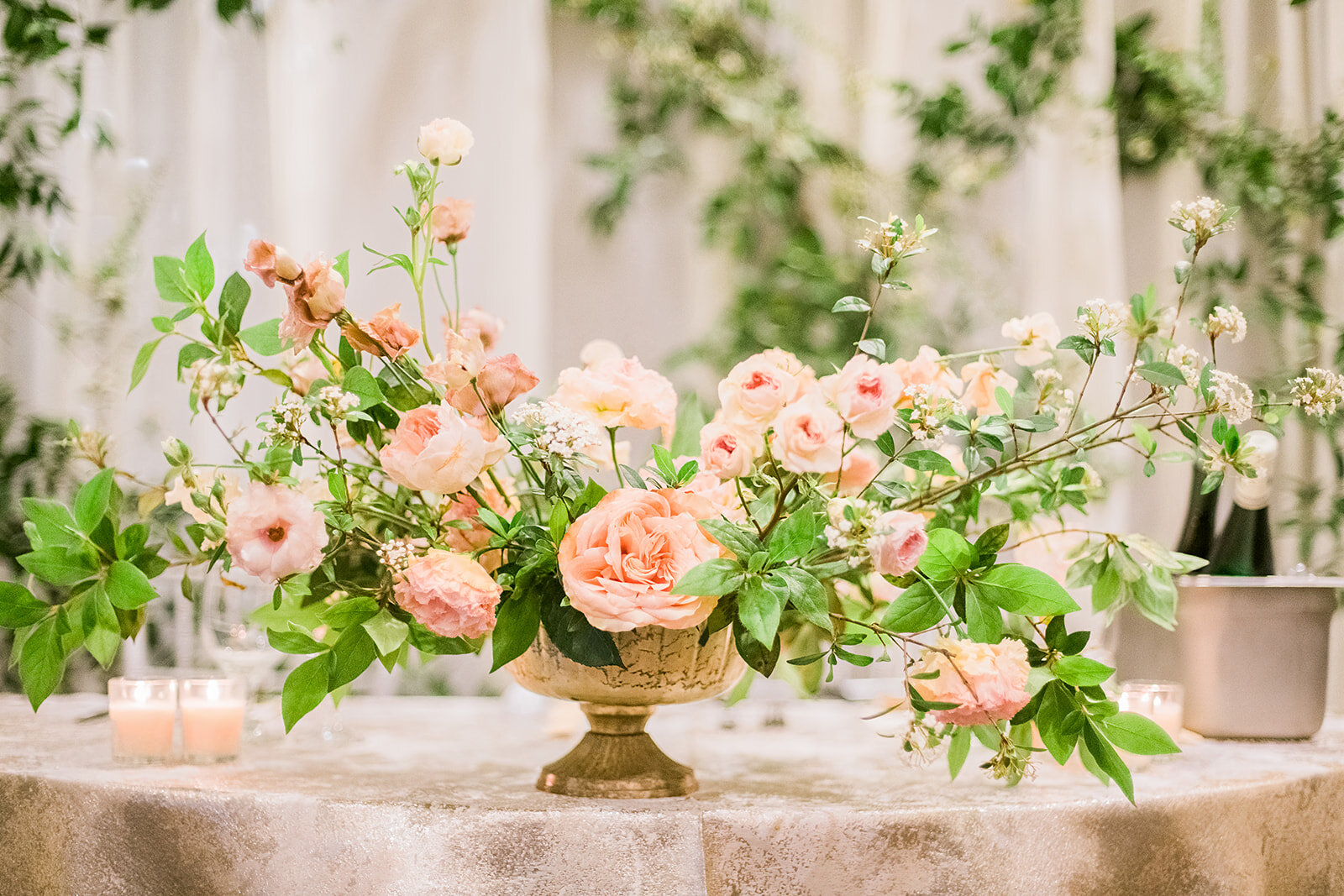 garden-style-intimate-centerpiece-wedding-by-blush-floral-co-houston-texas-photo-by-kaiti-moyers-photography