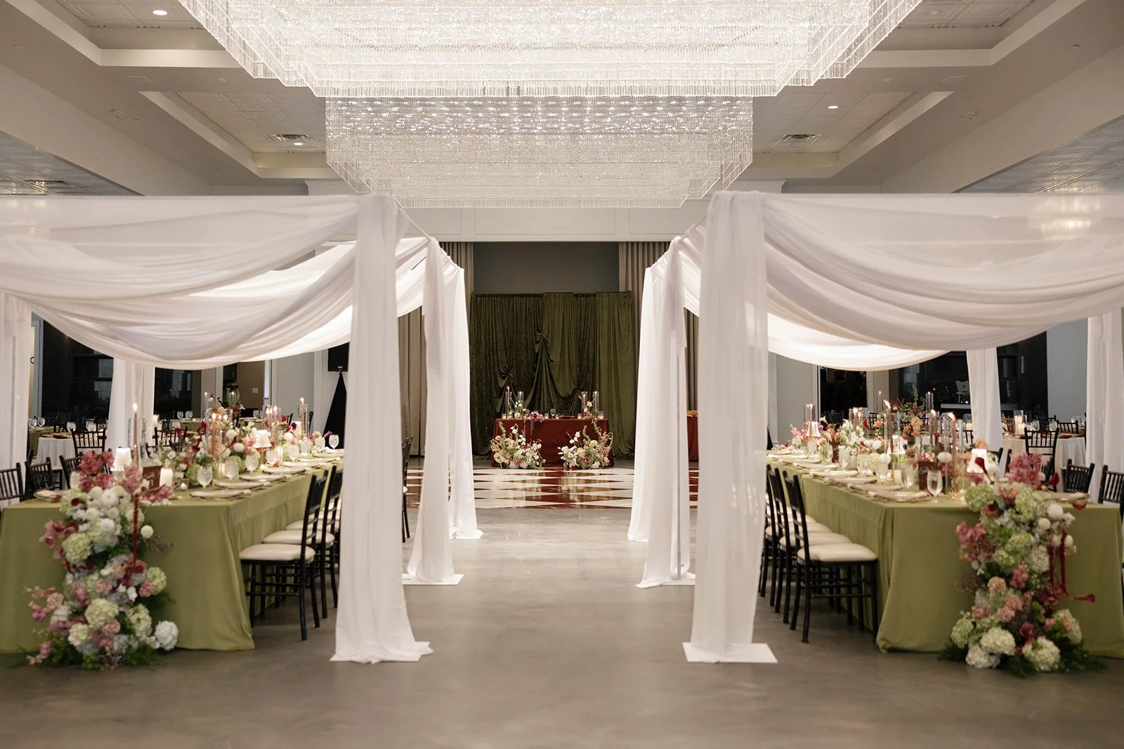 Sandlewood Manor wedding florist
Sandlewood Manor florals
Luxury Florist In Houston
Houston Wedding Florist 
Modern Wedding Florist