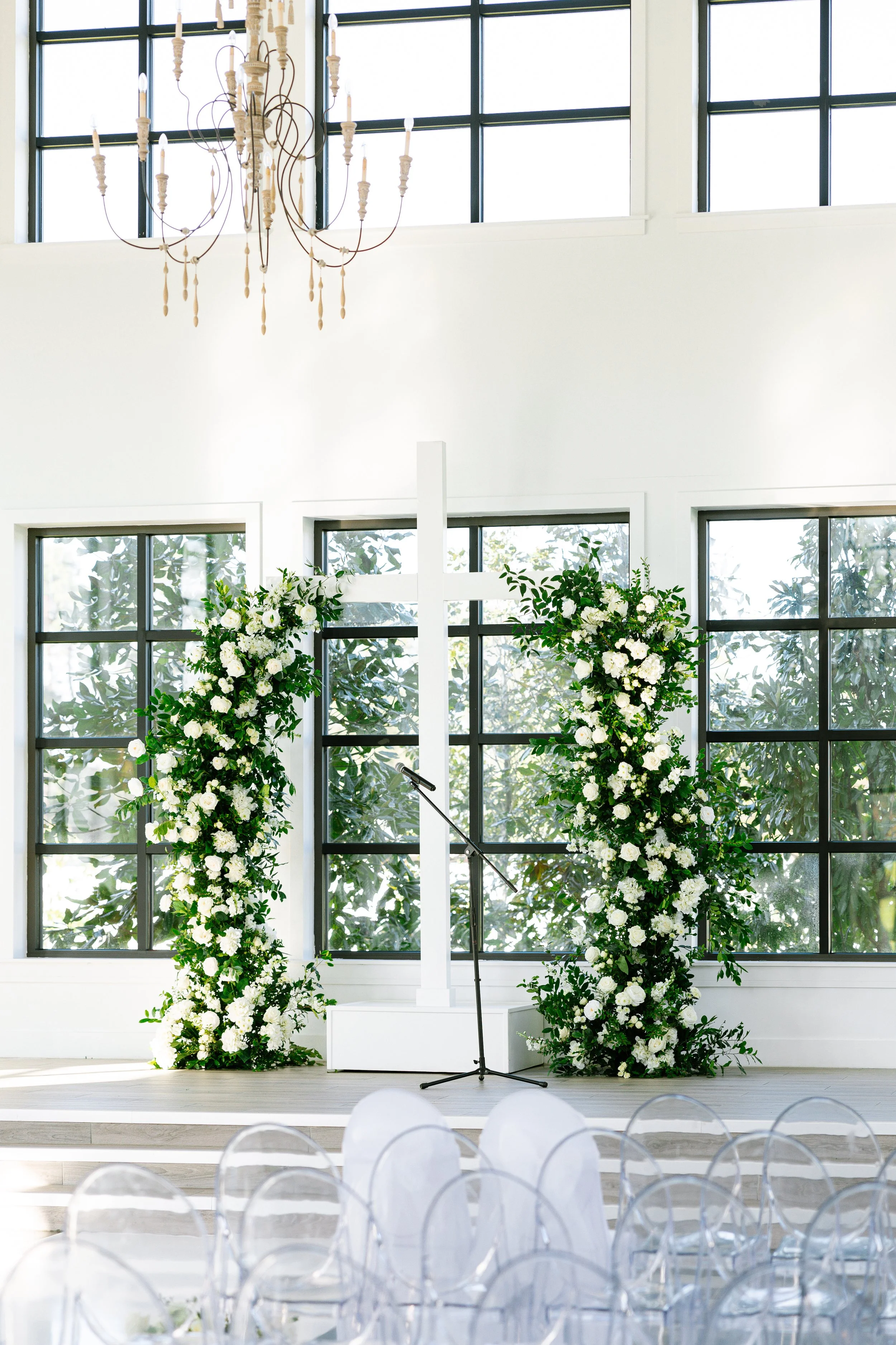 Boxwood Manor wedding florist
Boxwood Manor florals Houston
Houston wedding flowers
intimate venue florist Houston TX