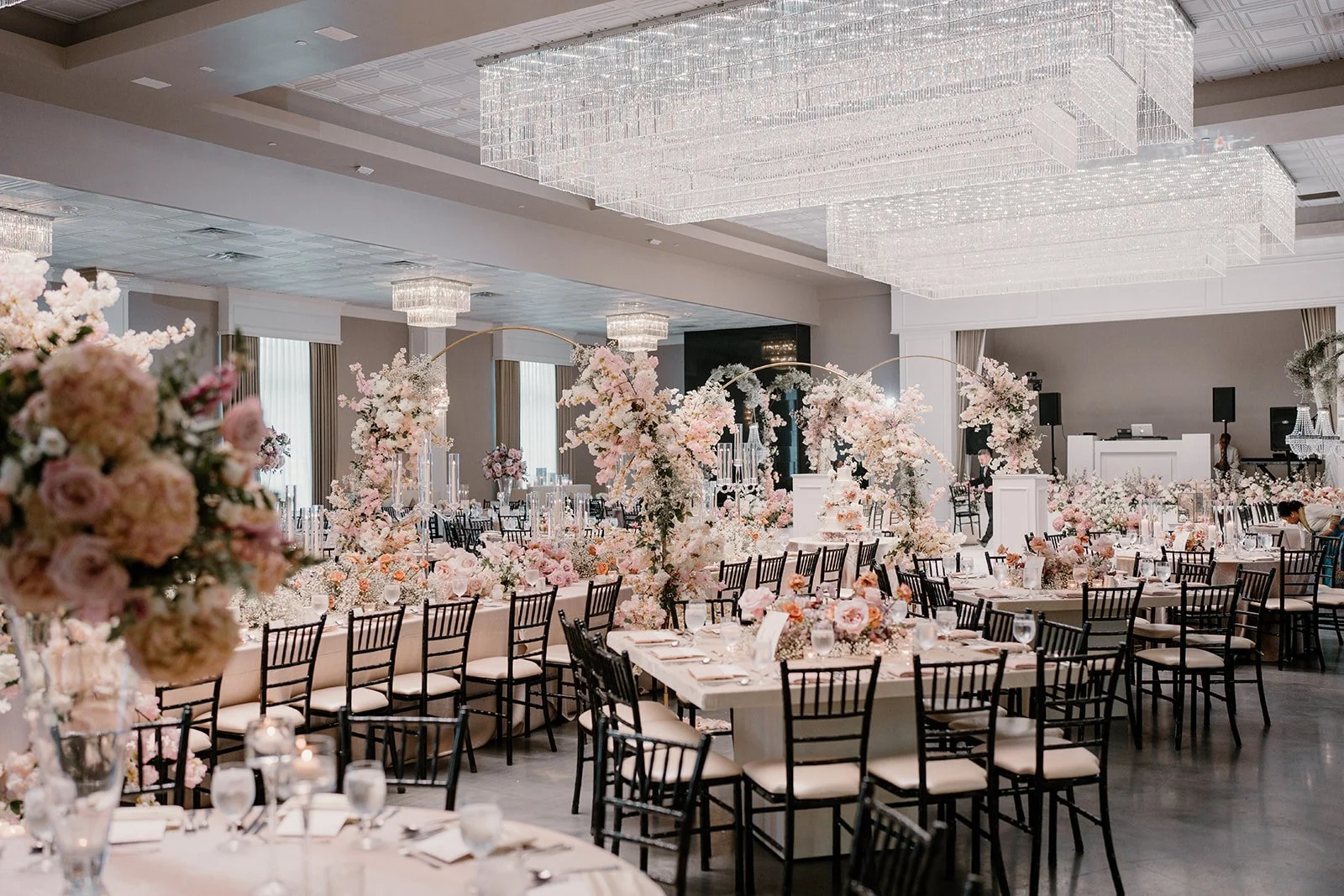 Sandlewood Manor wedding florist
Sandlewood Manor florals
Luxury Florist In Houston
Houston Wedding Florist 