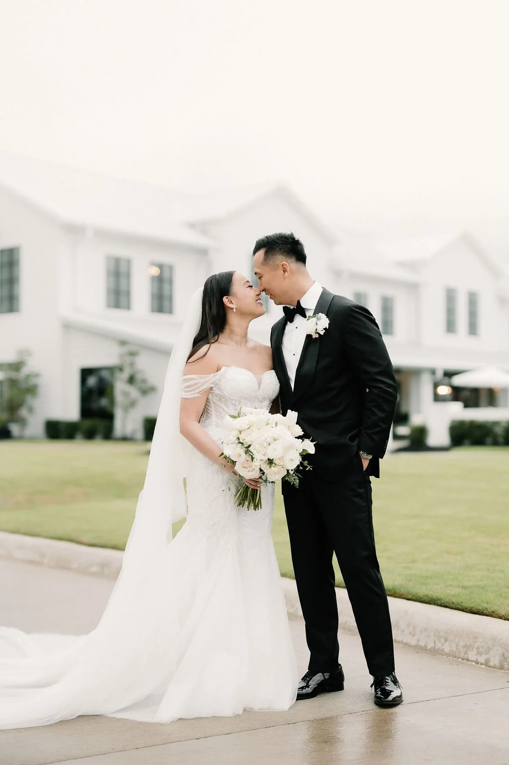 Boxwood Manor wedding florist
Boxwood Manor florals Houston
Houston wedding flowers
intimate venue florist Houston TX