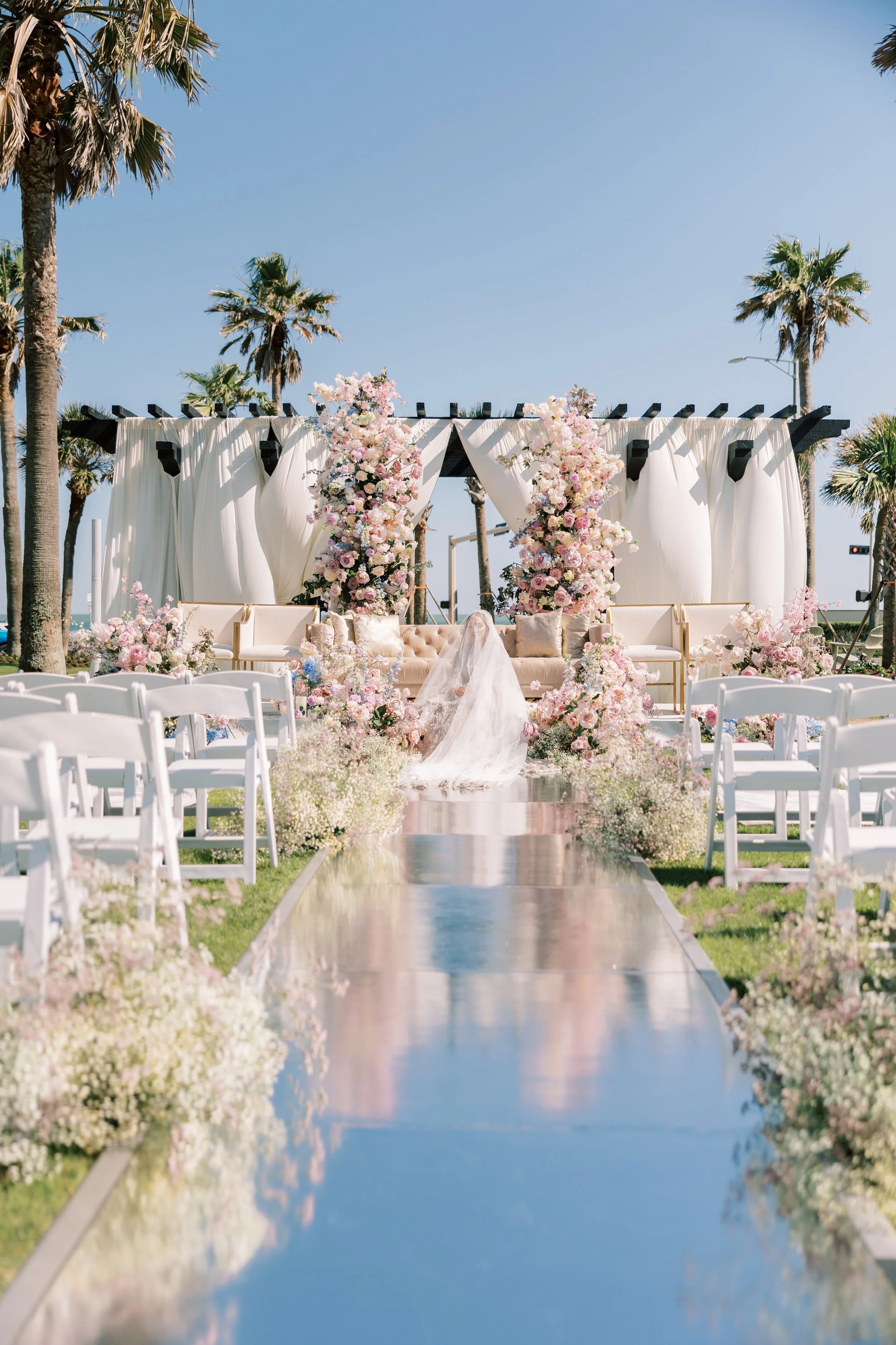 Grand Galvez wedding florist
Grand Galvez Galveston florals
Galveston wedding florist
Houston florist serving Galveston weddings