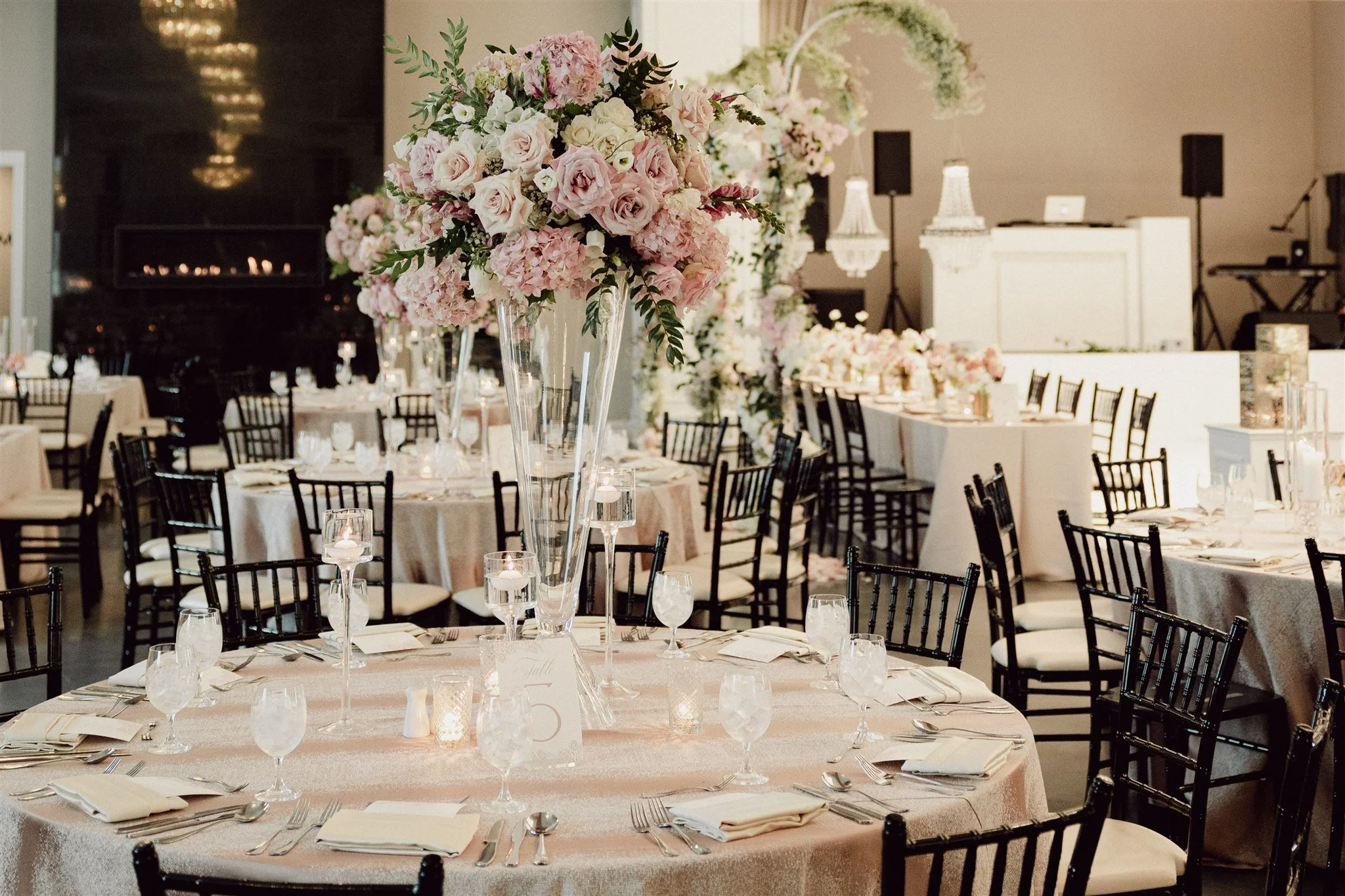 Sandlewood Manor wedding florist
Sandlewood Manor florals
Luxury Florist In Houston
Houston Wedding Florist 